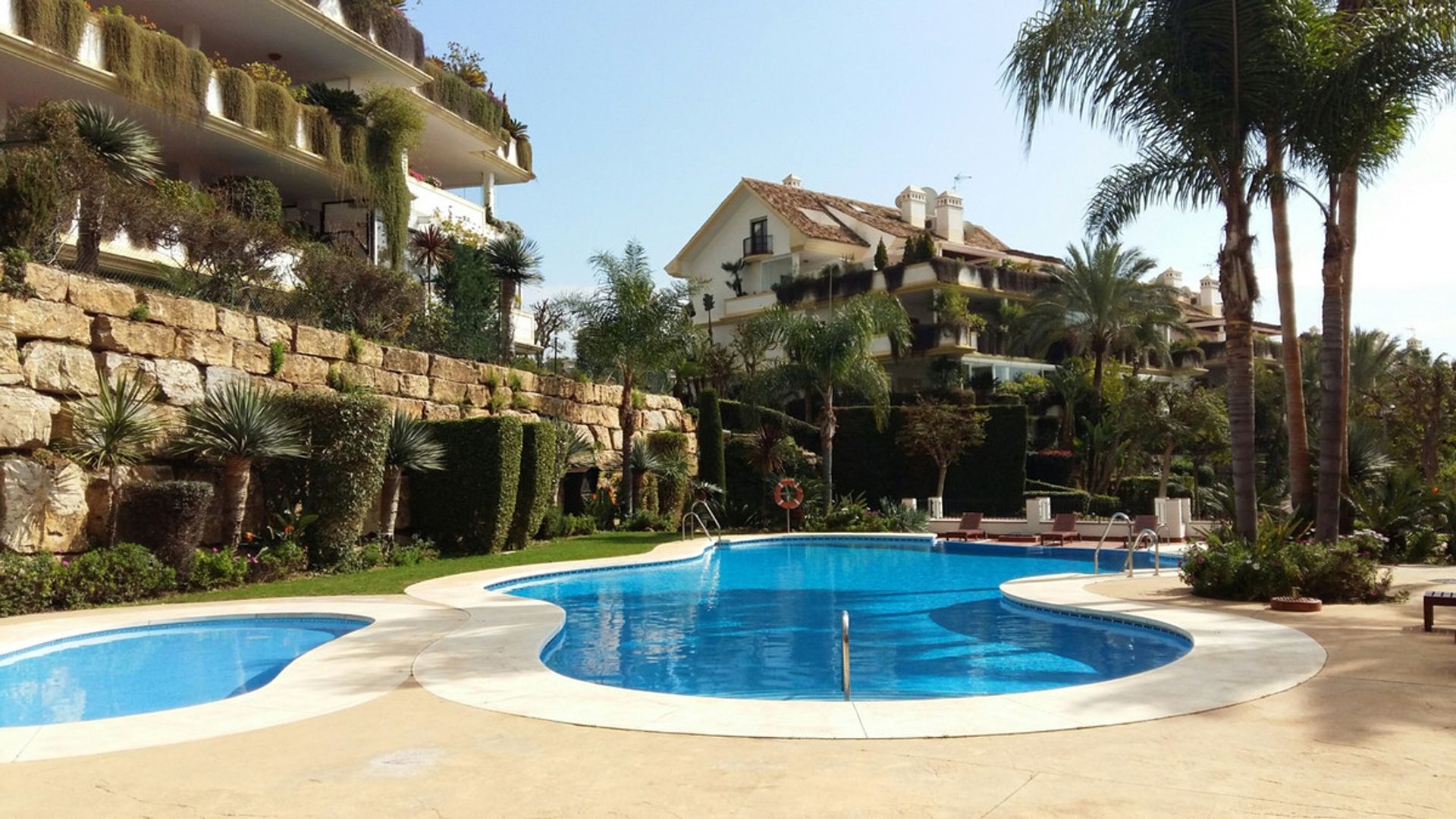 Condominium in El Angel, Andalusia 10202402