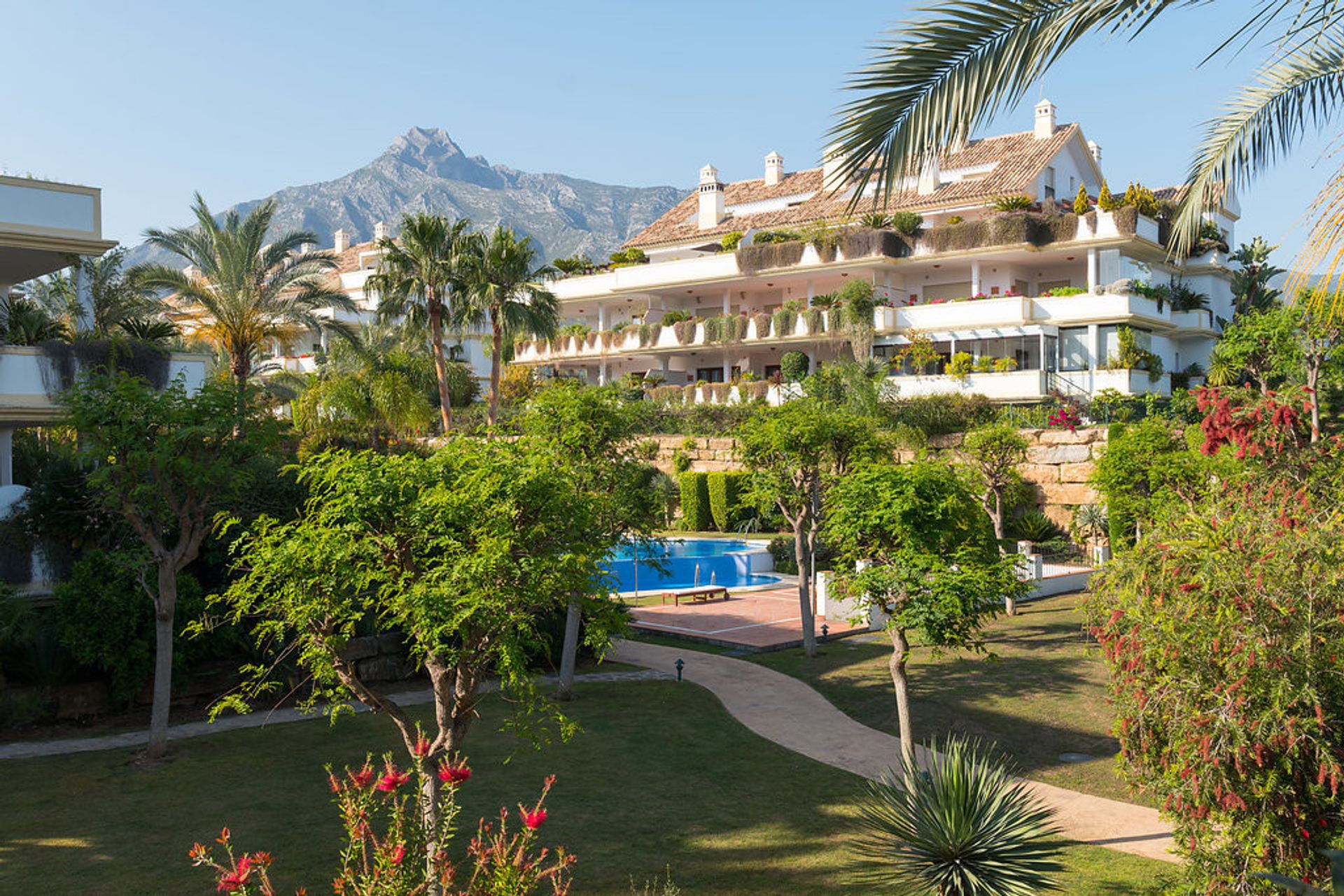 Condominium in Marbella, Andalucía 10202402