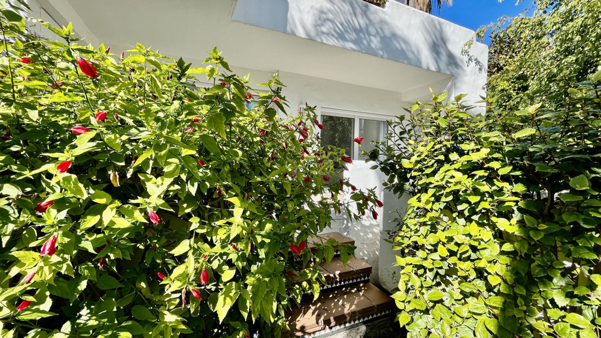 Condominium in Marbella, Andalucía 10202452