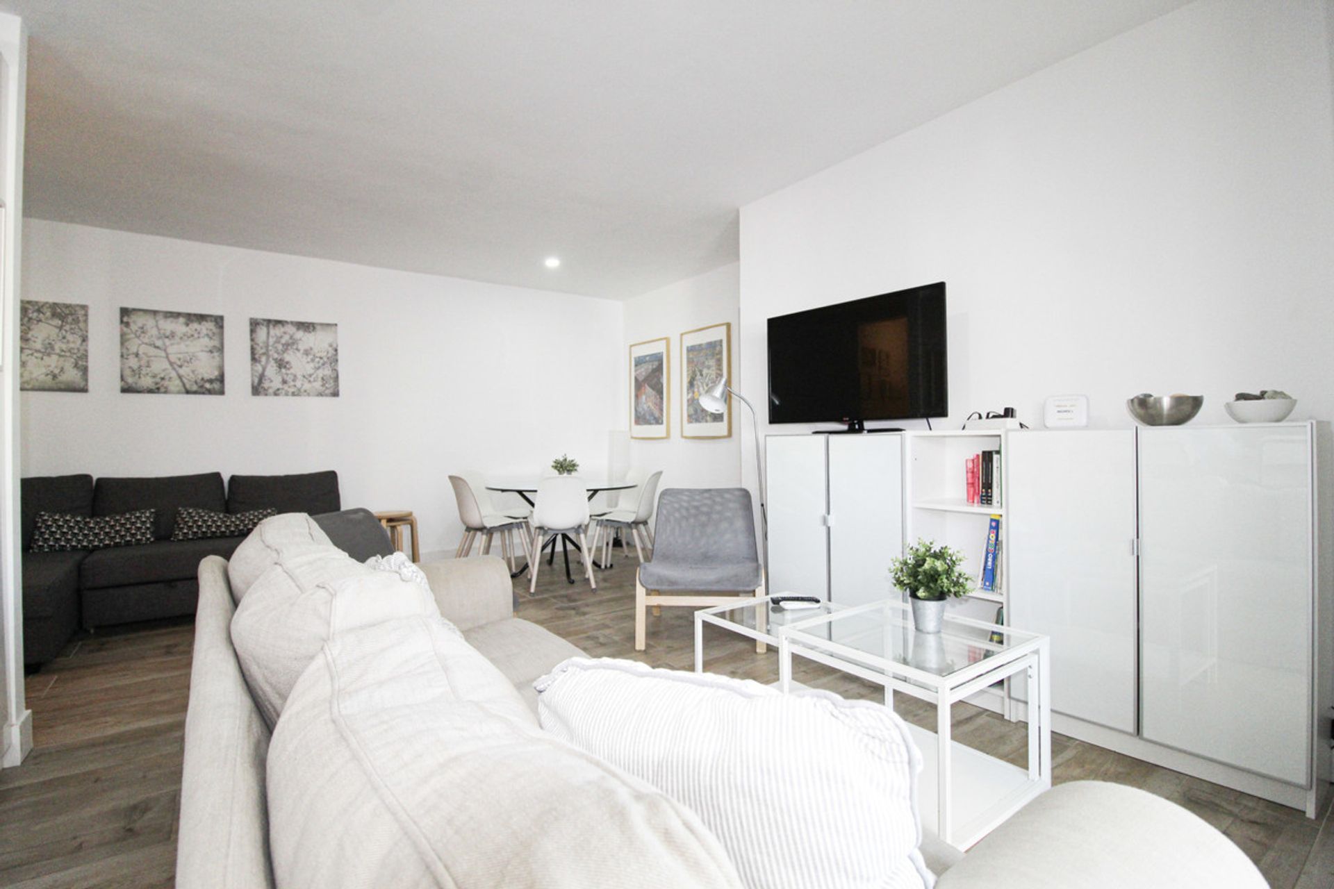 Condominium dans Santa Fe de los Boliches, Andalousie 10202547