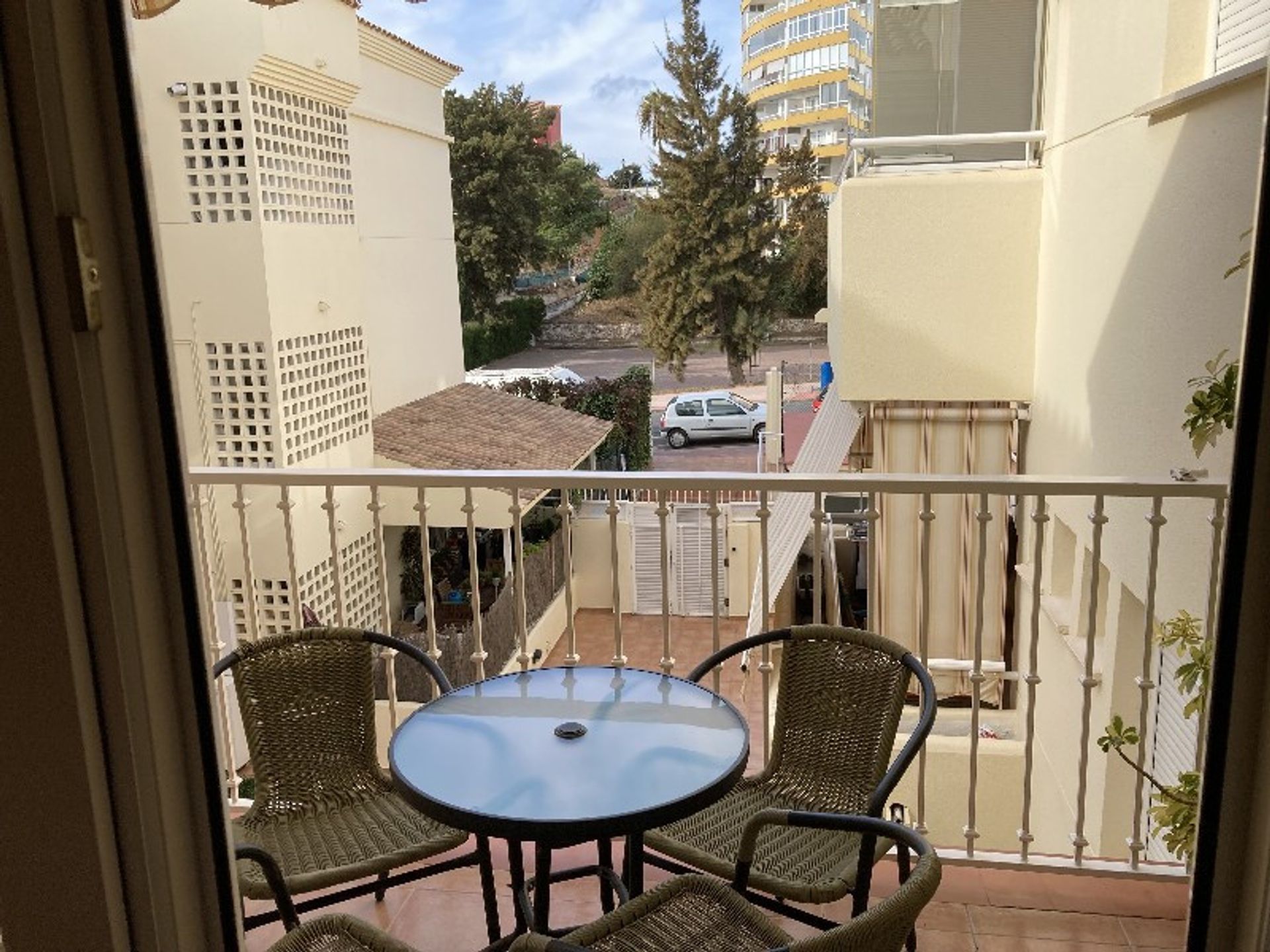 Condominium dans Santa Fe de los Boliches, Andalousie 10202552