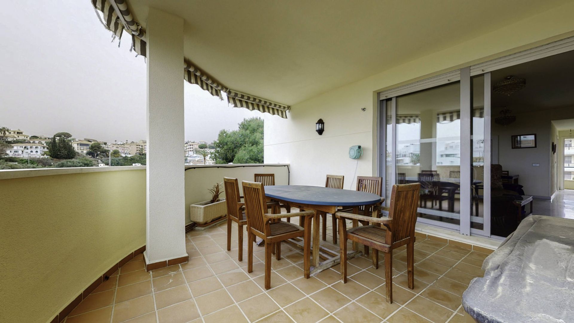 Condominium dans Fuengirola, Andalucía 10202556