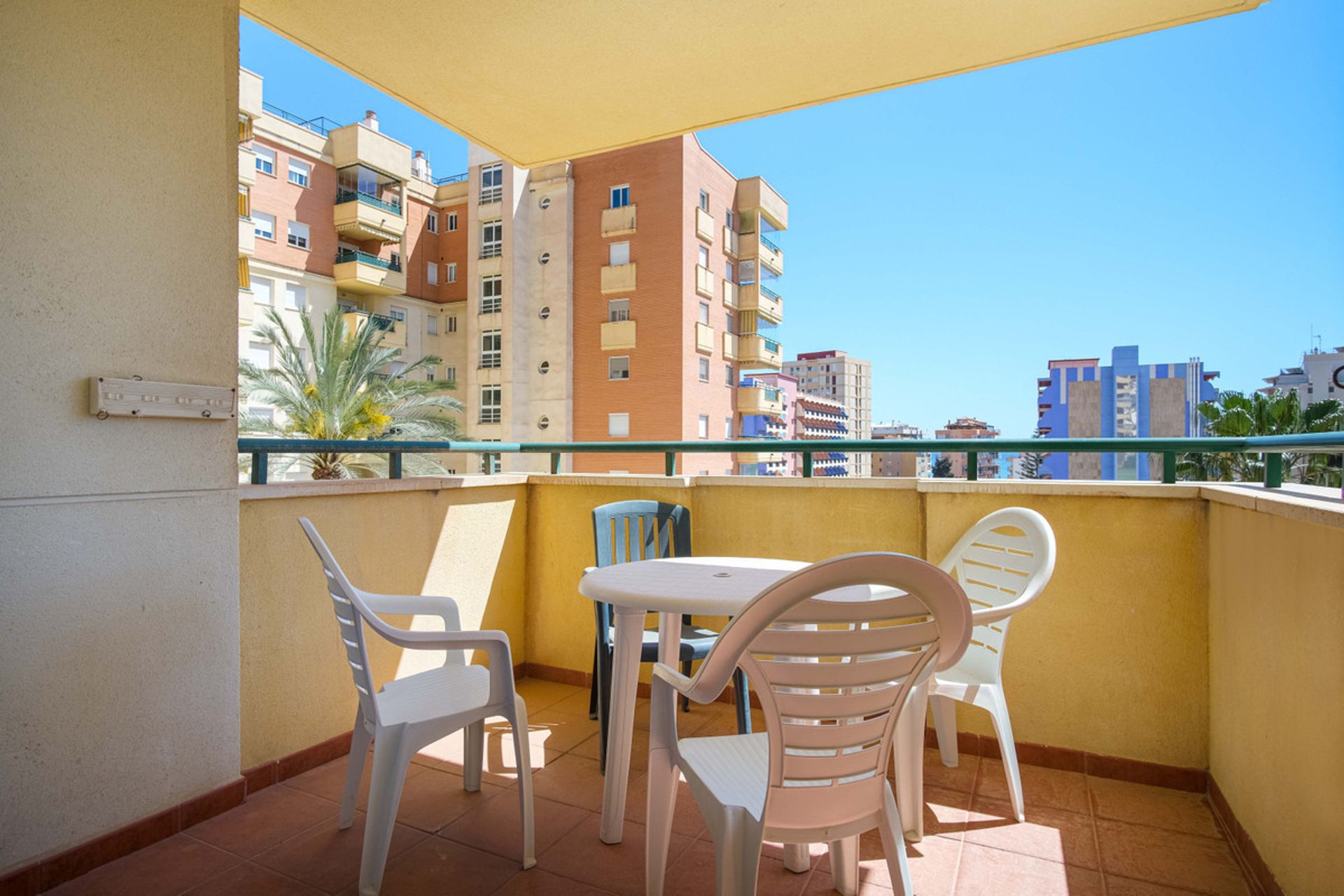 公寓 在 Fuengirola, Andalucía 10202558