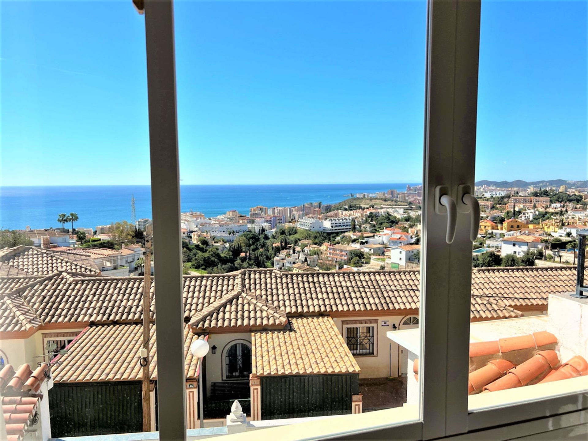 rumah dalam Fuengirola, Andalucía 10202592