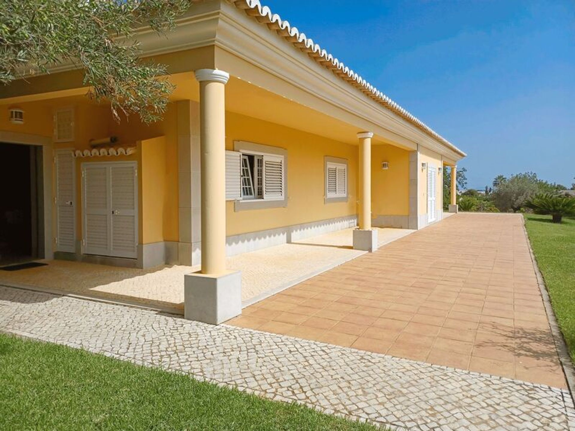 Casa nel Vila Nova de Cacela, Faro District 10203280