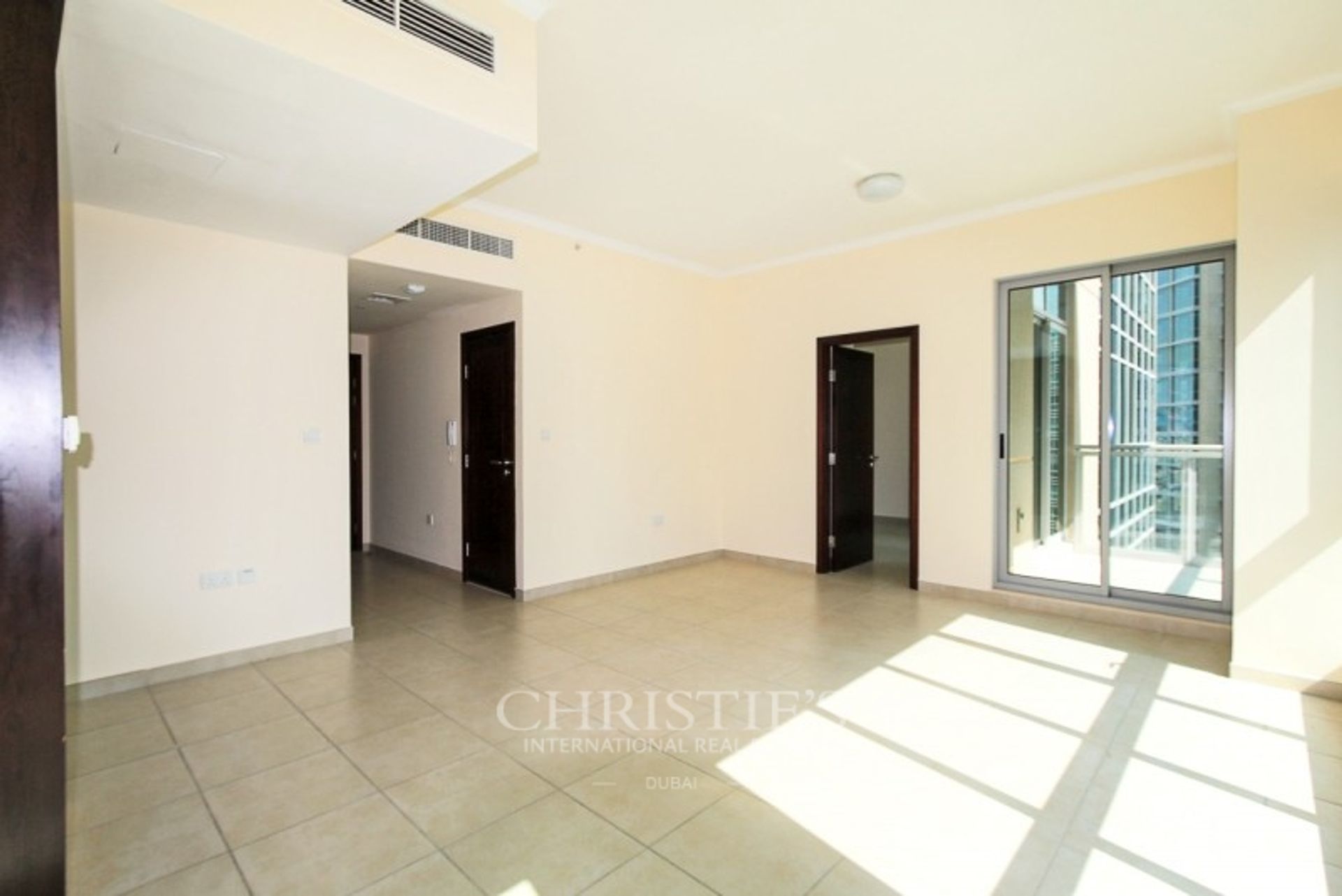 Condominium in Dubai, Dubayy 10203436