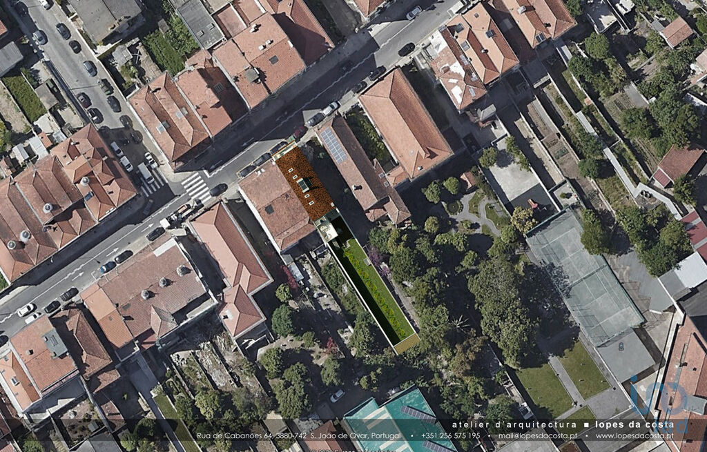 Condominium in Porto, Porto District 10203718