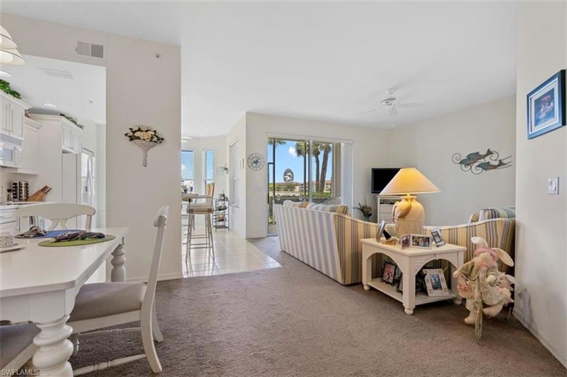 Condominium in Naples, Florida 10204431