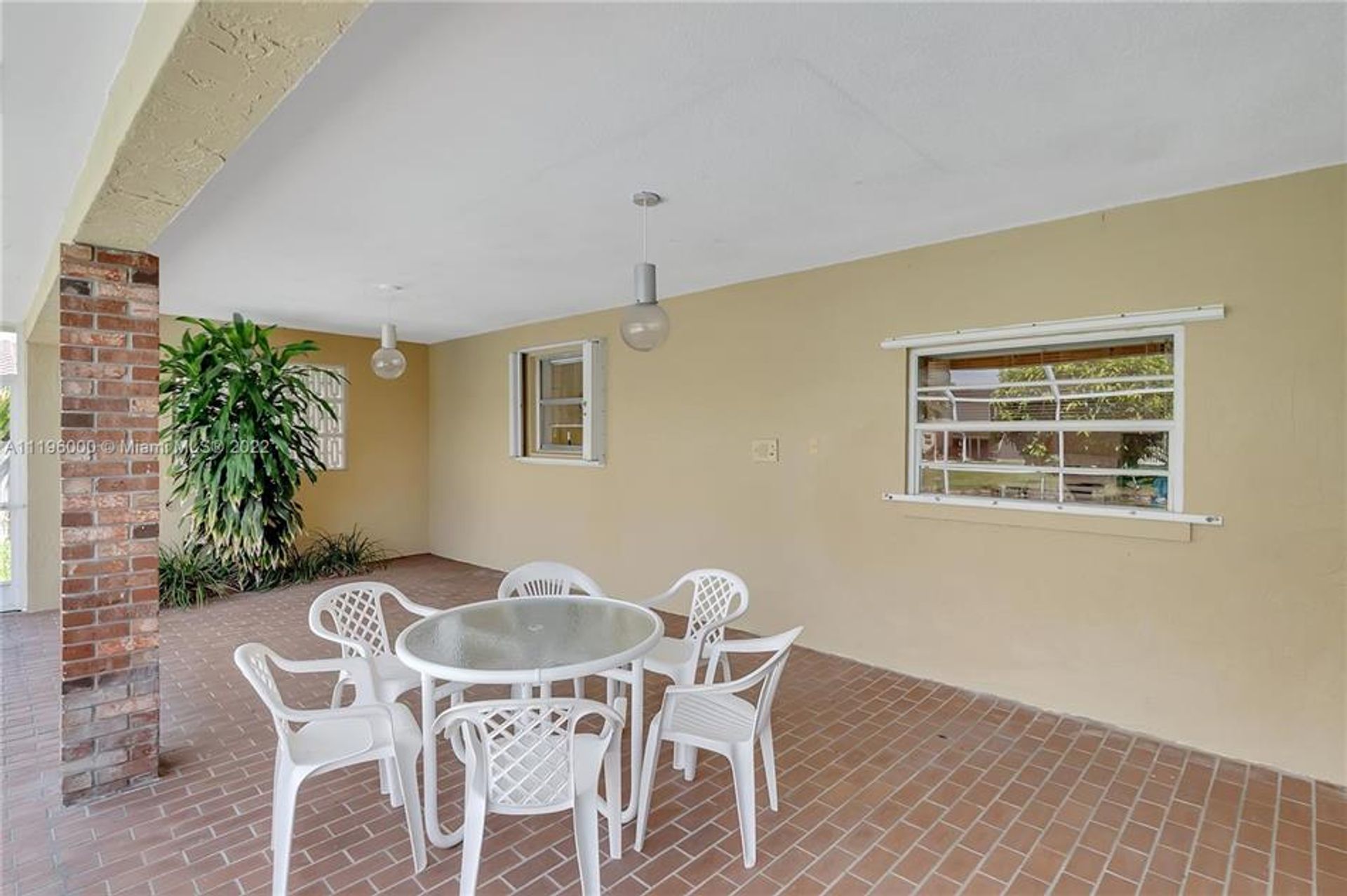 Condominium in Palmetto Bay, Florida 10204436