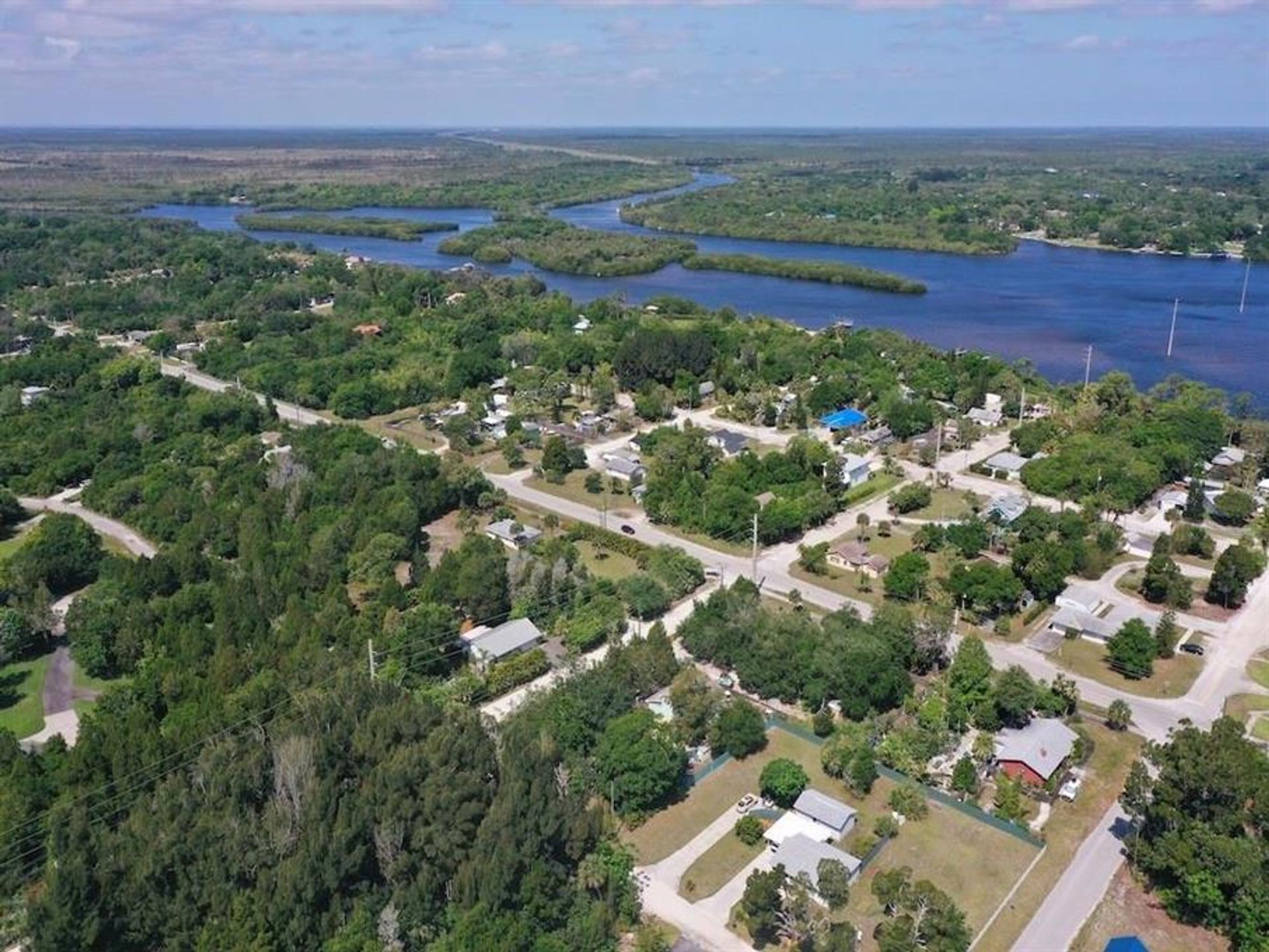 жилой дом в Sebastian, Florida 10204446