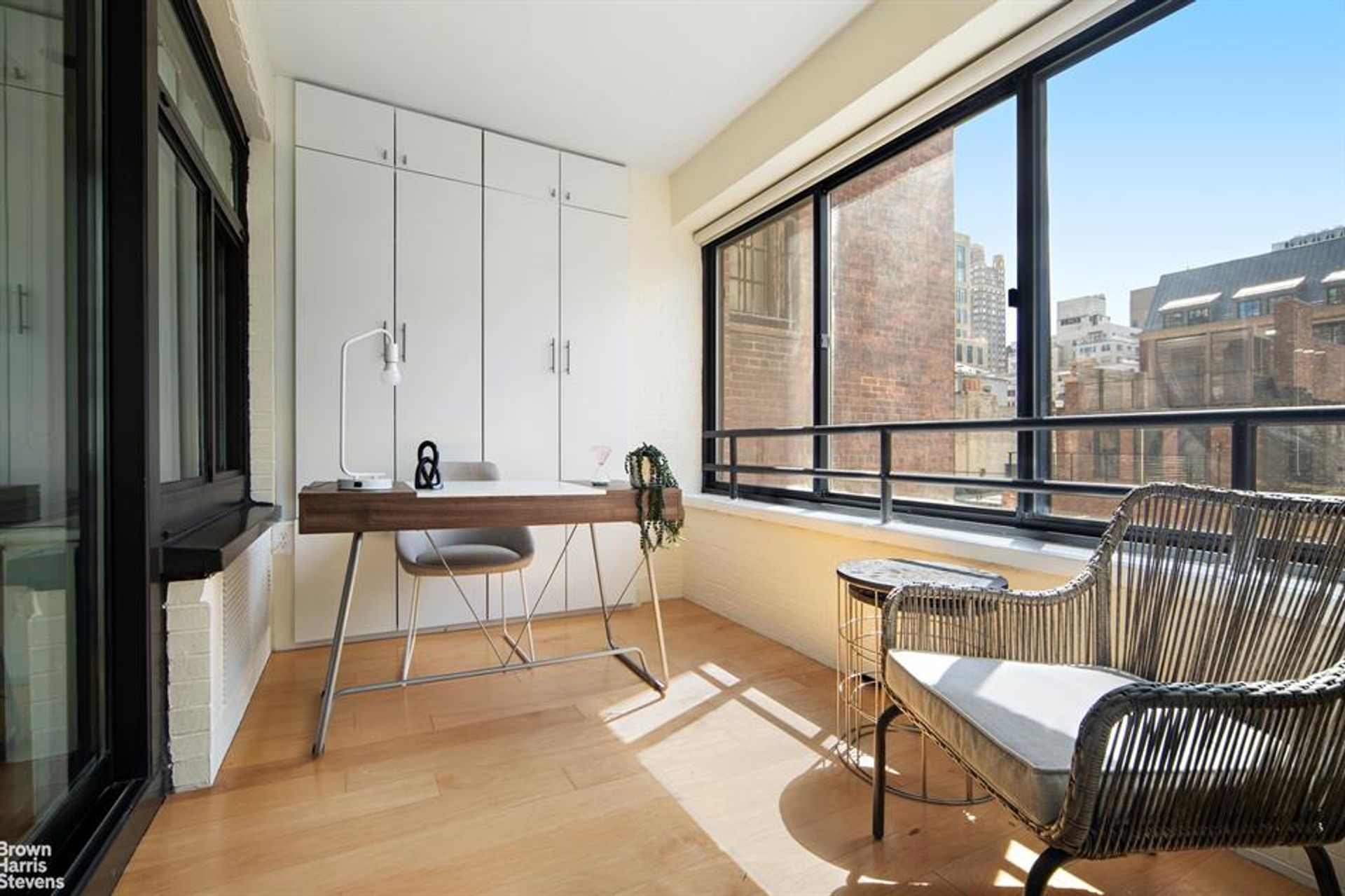 Condominium in Manhattan, New York 10204811