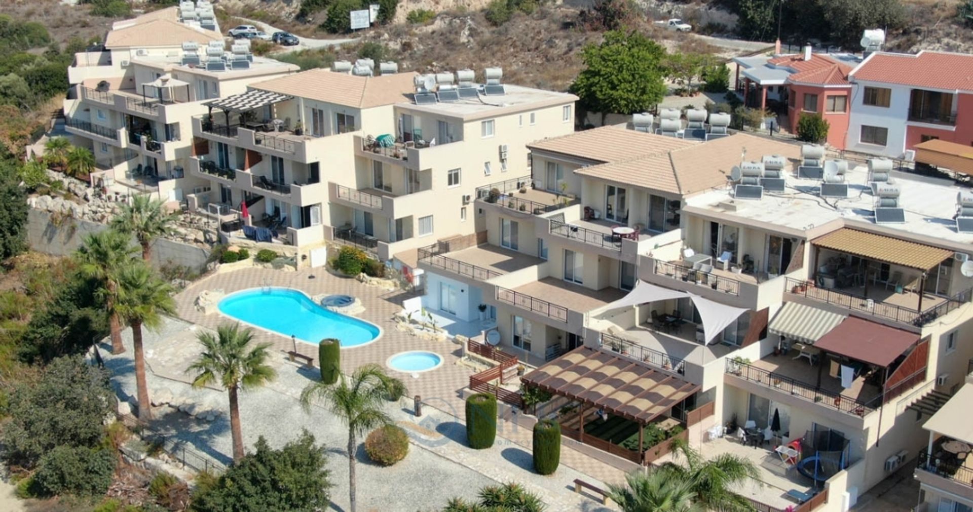 Condominio en Mesa Chorio, Paphos 10204945