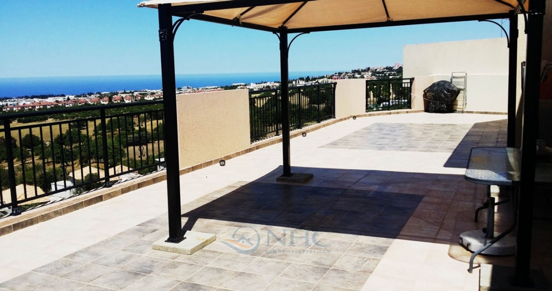 Condominio en Mesa Chorio, Paphos 10204945