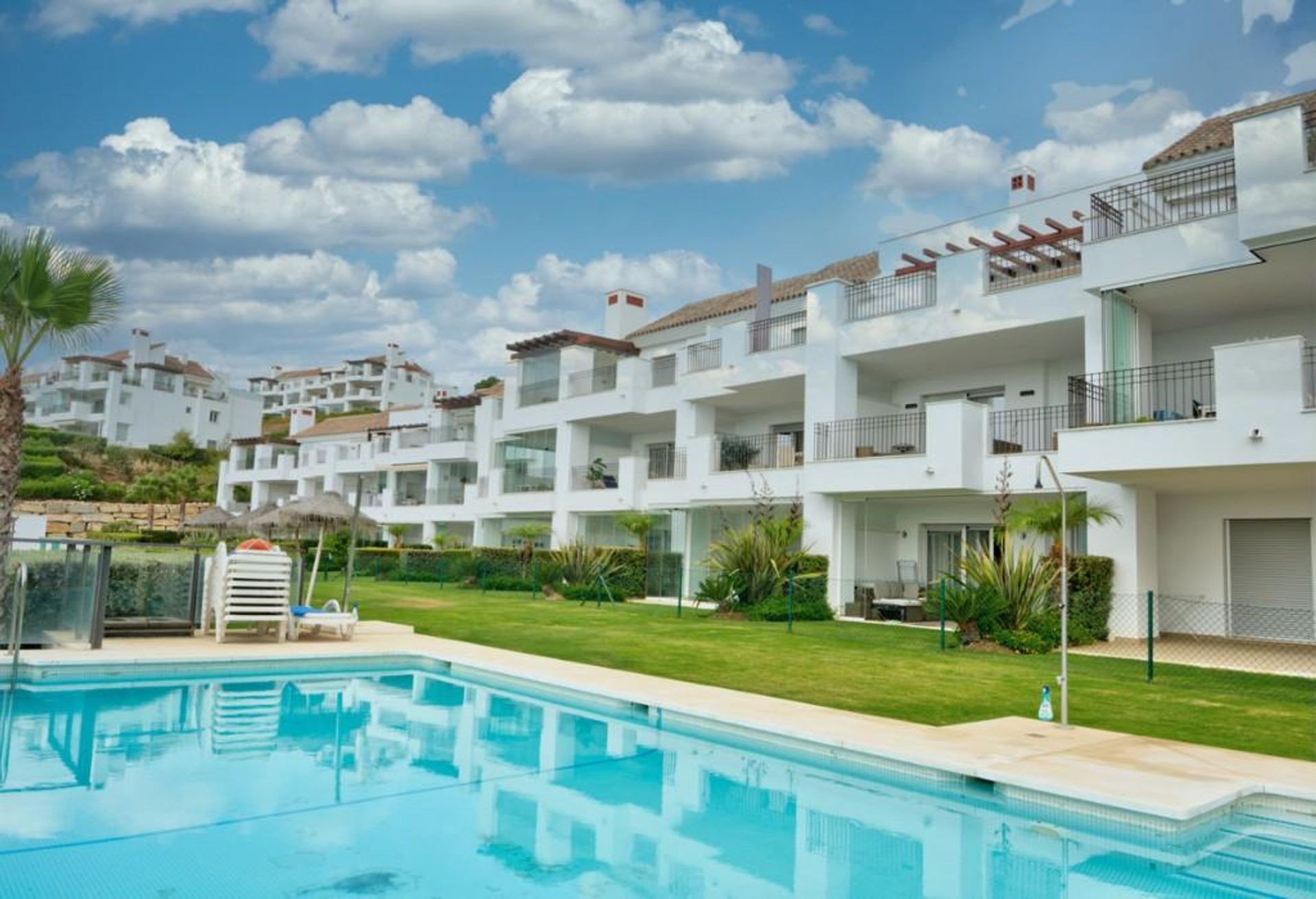 Condominio en Ojén, Andalucía 10205149