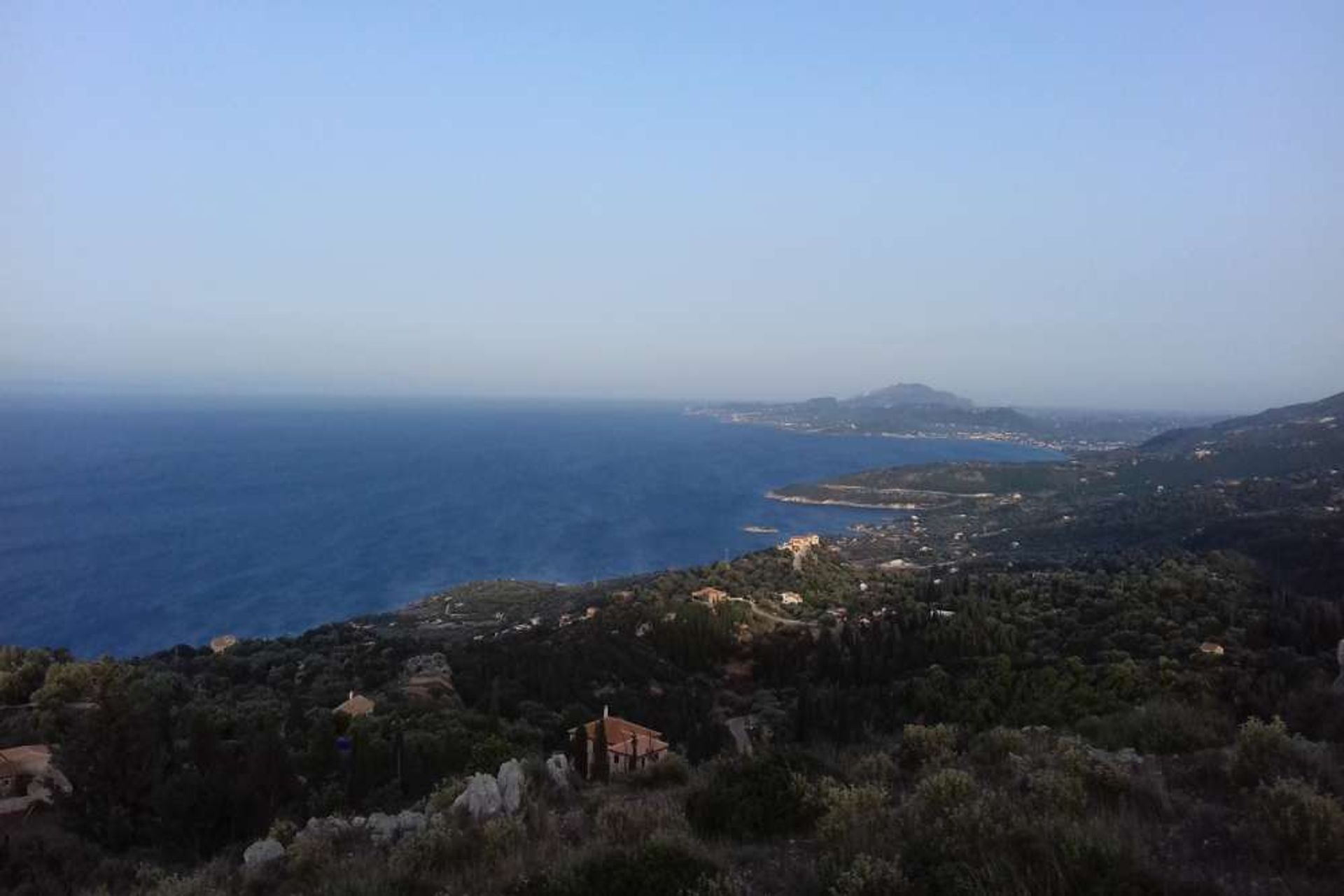 الأرض في Zakinthos,  10205150