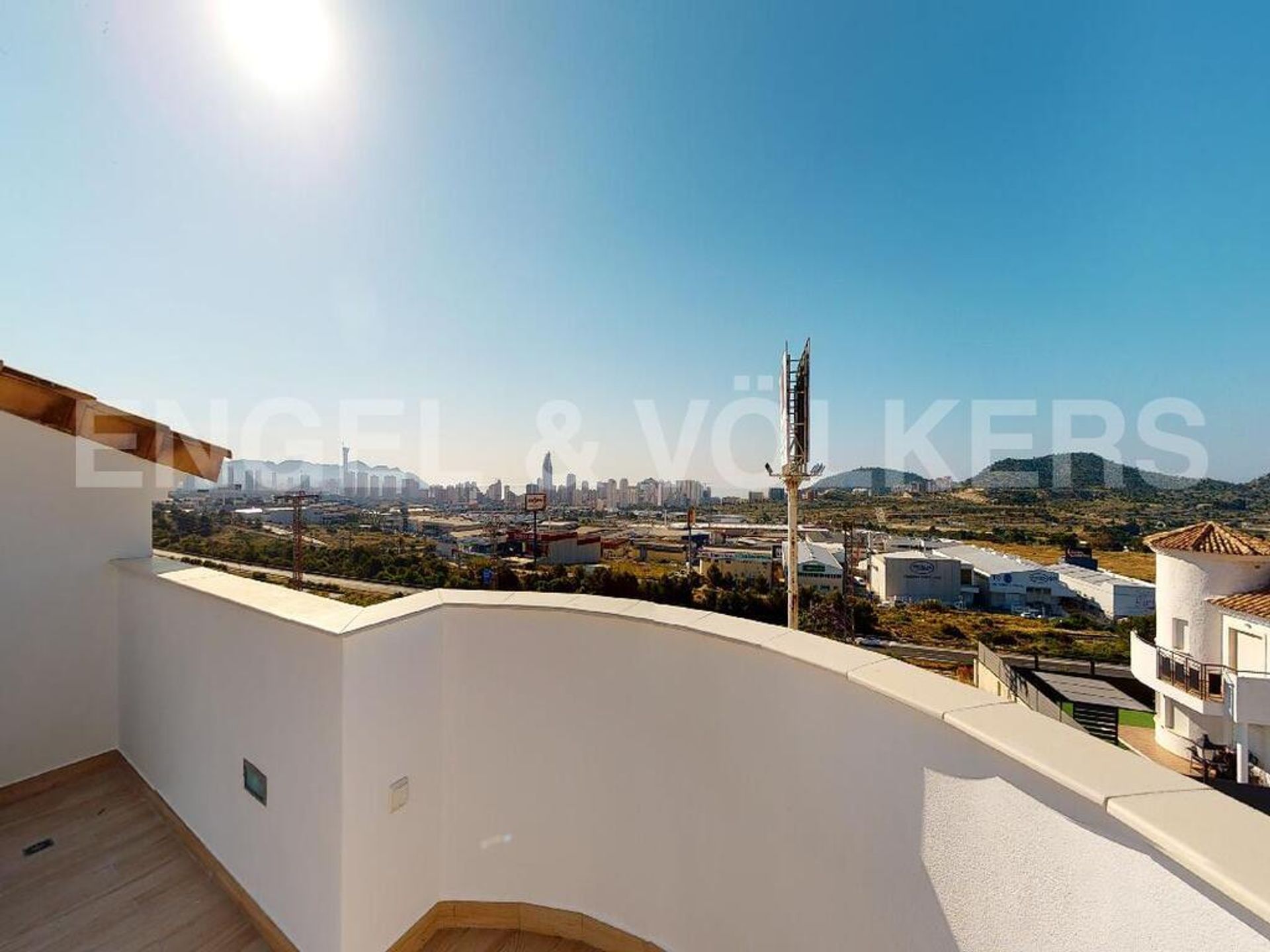 Condominium in Finestrat, Valencian Community 10205551