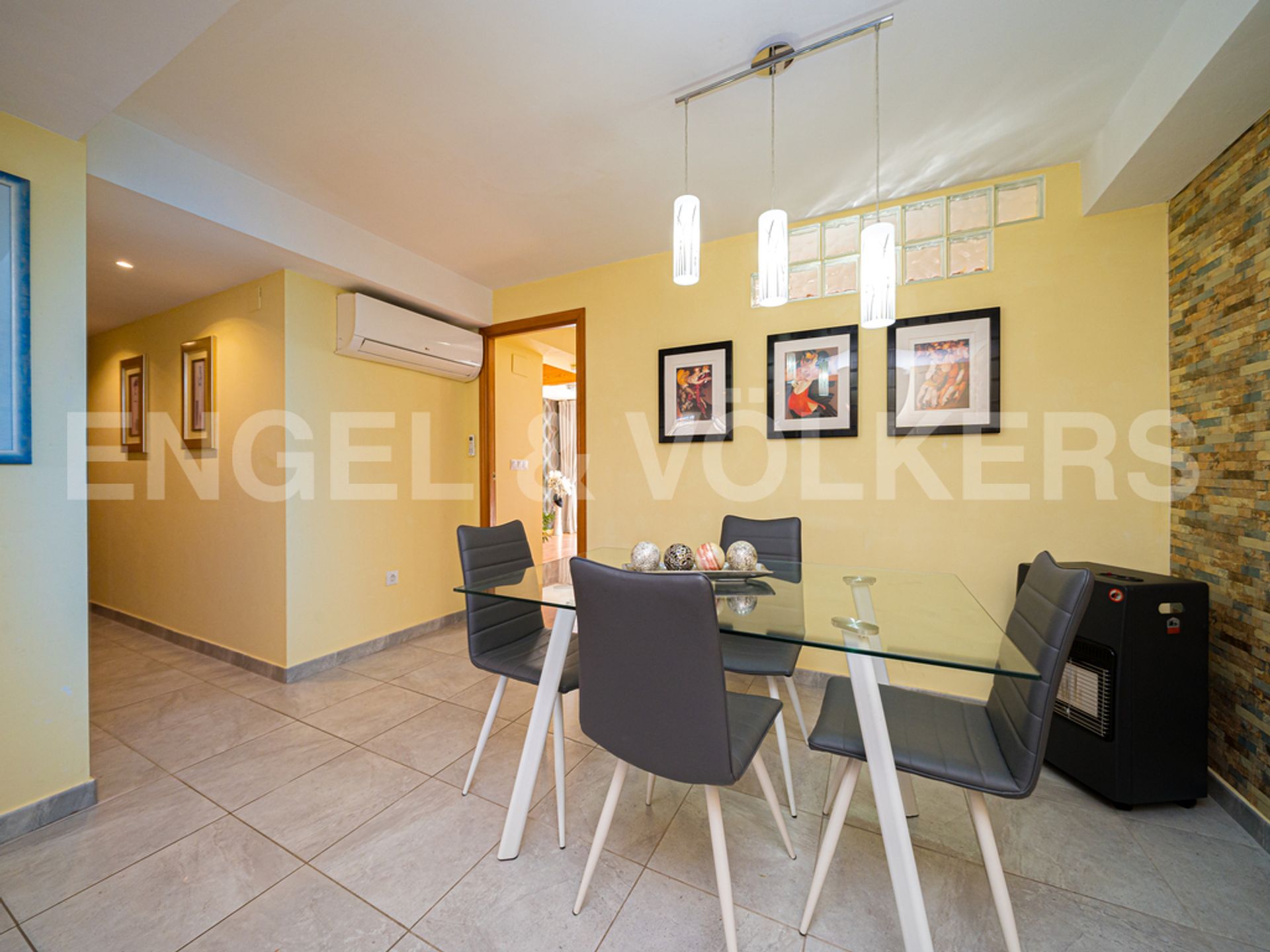 Condominium in , Comunitat Valenciana 10205637