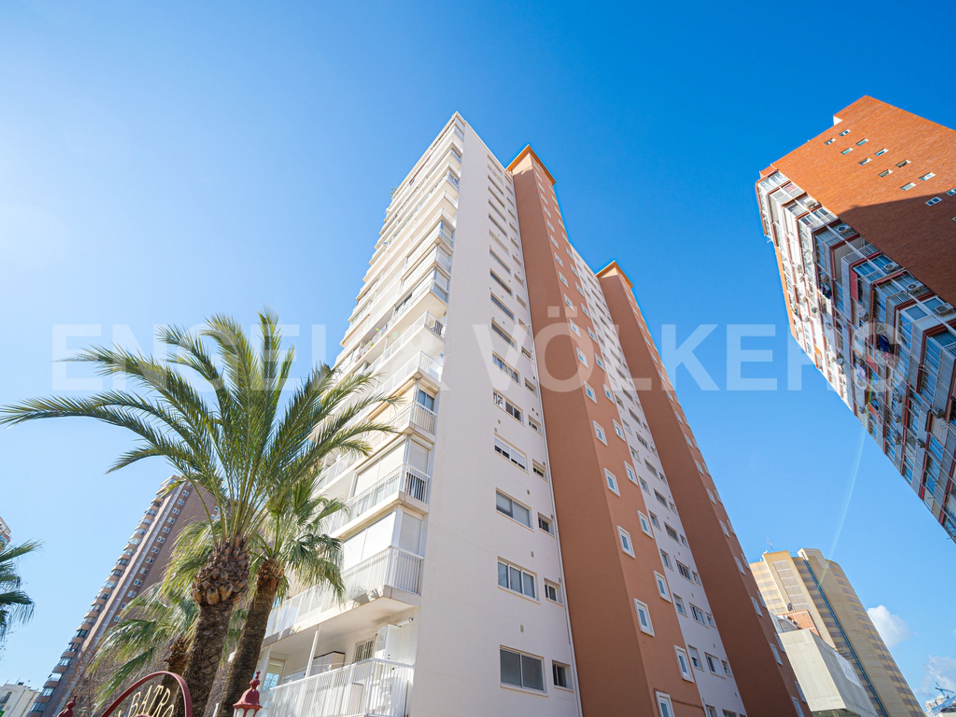 Condominium in , Comunitat Valenciana 10205637