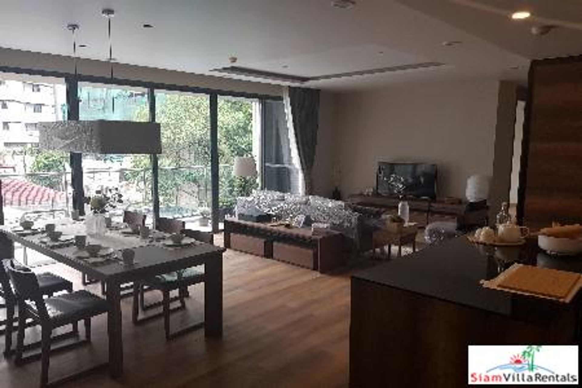 Condominium in Khlong Toei, Krung Thep Maha Nakhon 10205638