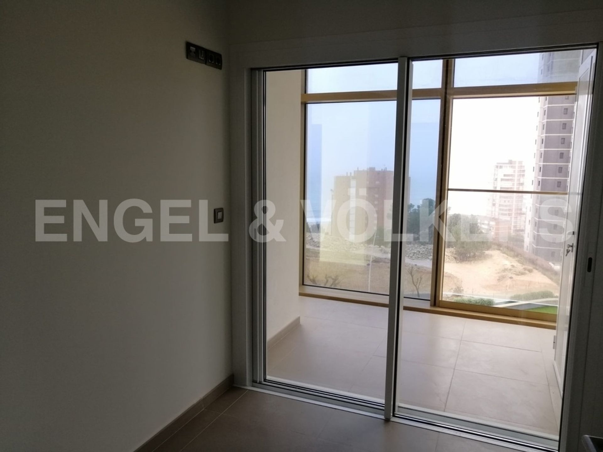 Condominium in Benidorm, Comunidad Valenciana 10205646