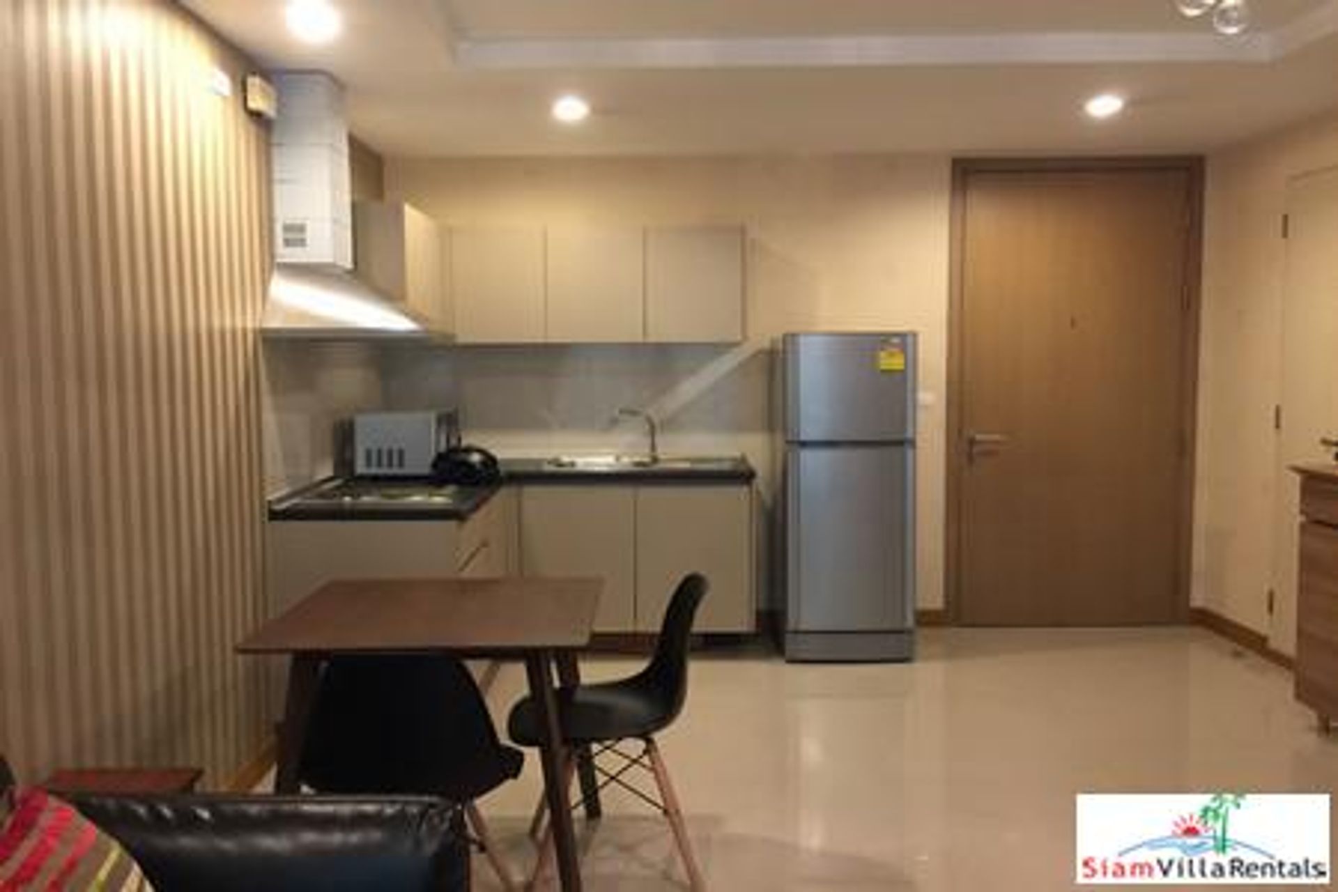 Condominium in Khlong Toei, Krung Thep Maha Nakhon 10205659