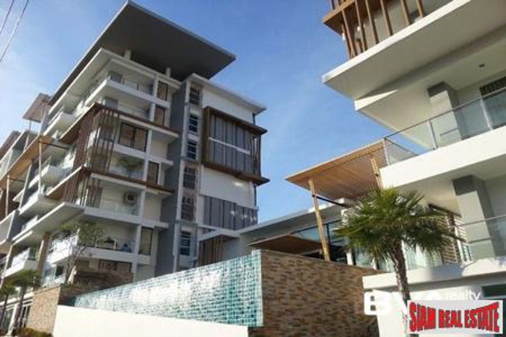 Condominium dans Ban Huai Luk (1), Phuket 10205670