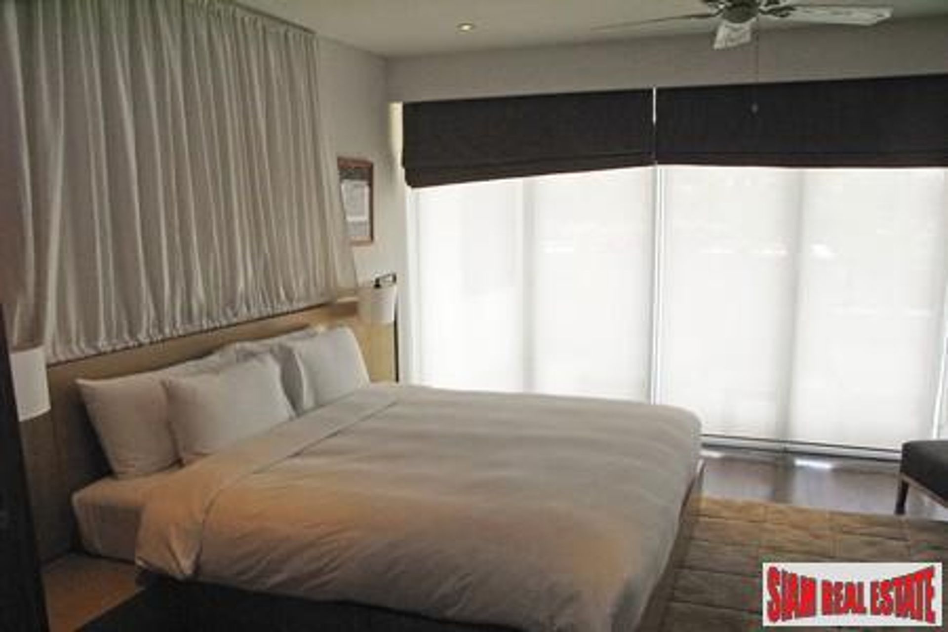 Condominium in Tambon Choeng Thale, Chang Wat Phuket 10205724