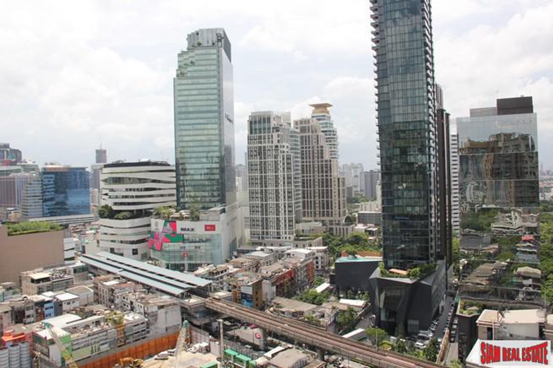 Kondominium w , Krung Thep Maha Nakhon 10205890