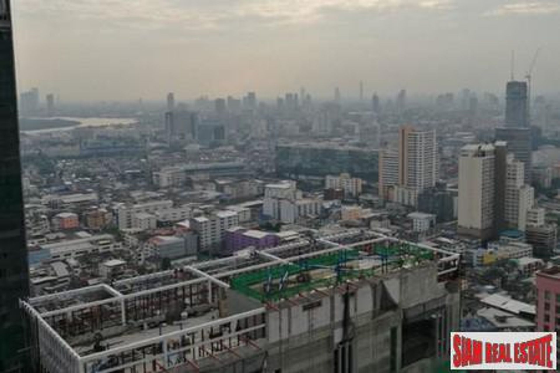 Osakehuoneisto sisään Khlong Toei, Krung Thep Maha Nakhon 10205946