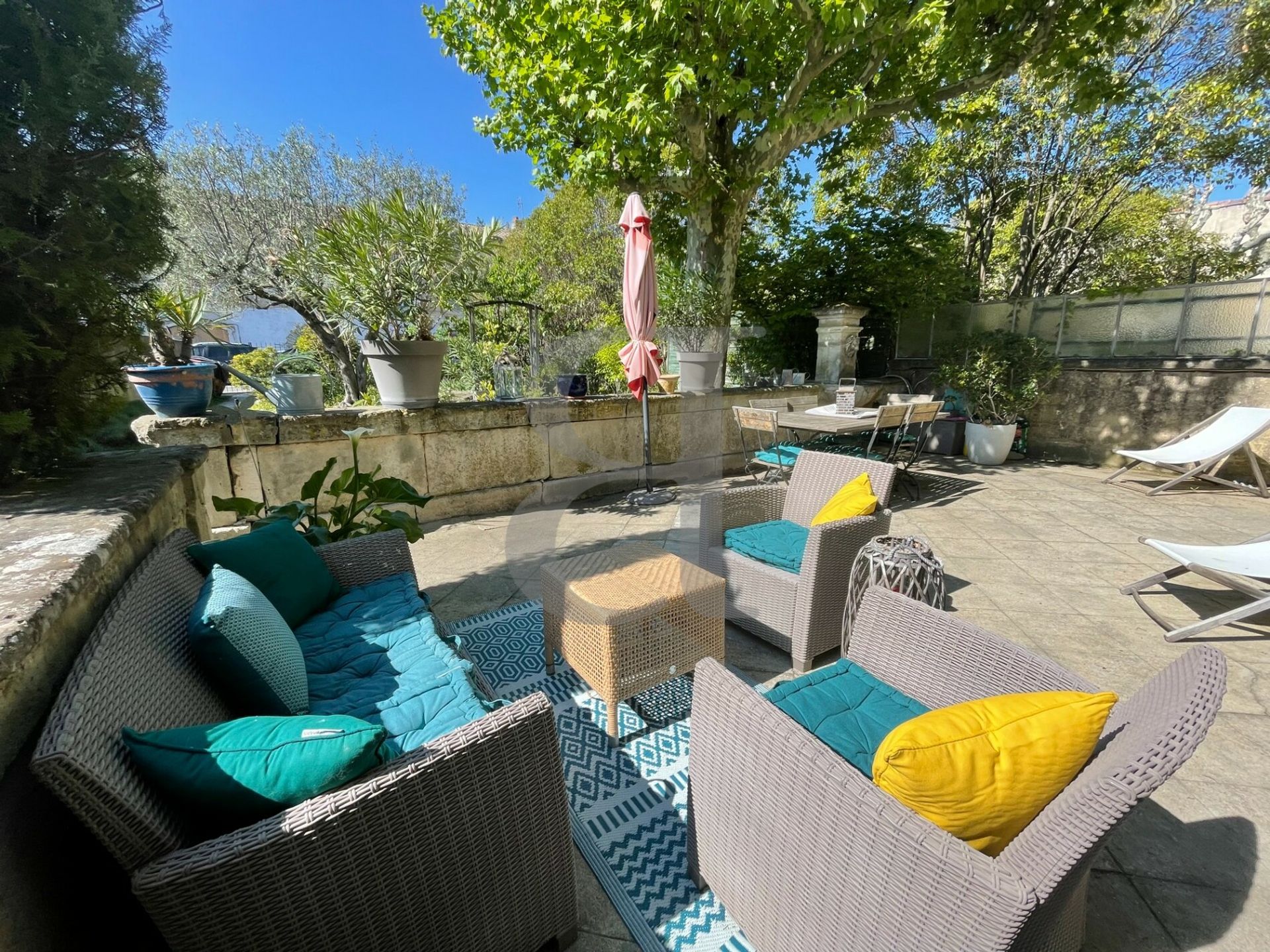 Huis in Sainte-Cecile-les-Vignes, Provence-Alpes-Côte d'Azur 10205971