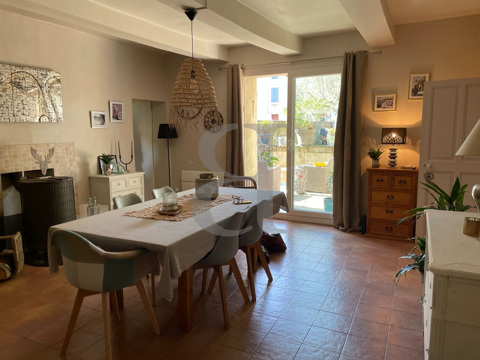 Huis in Sainte-Cécile-les-Vignes, Provence-Alpes-Côte d'Azur 10205971