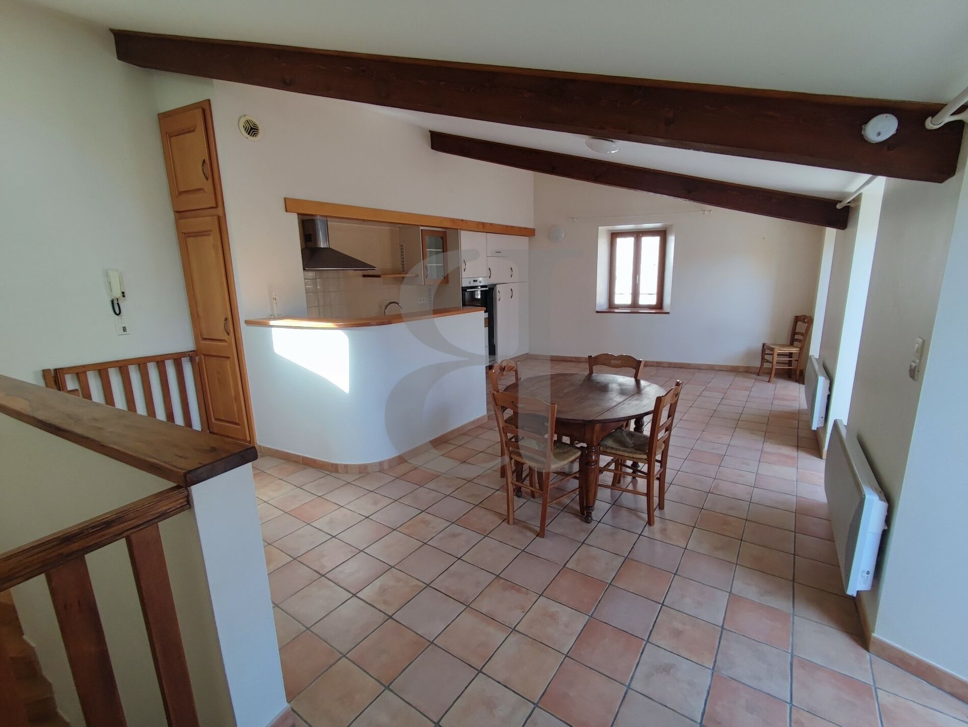 Hus i Bourdeaux, Auvergne-Rhône-Alpes 10205995