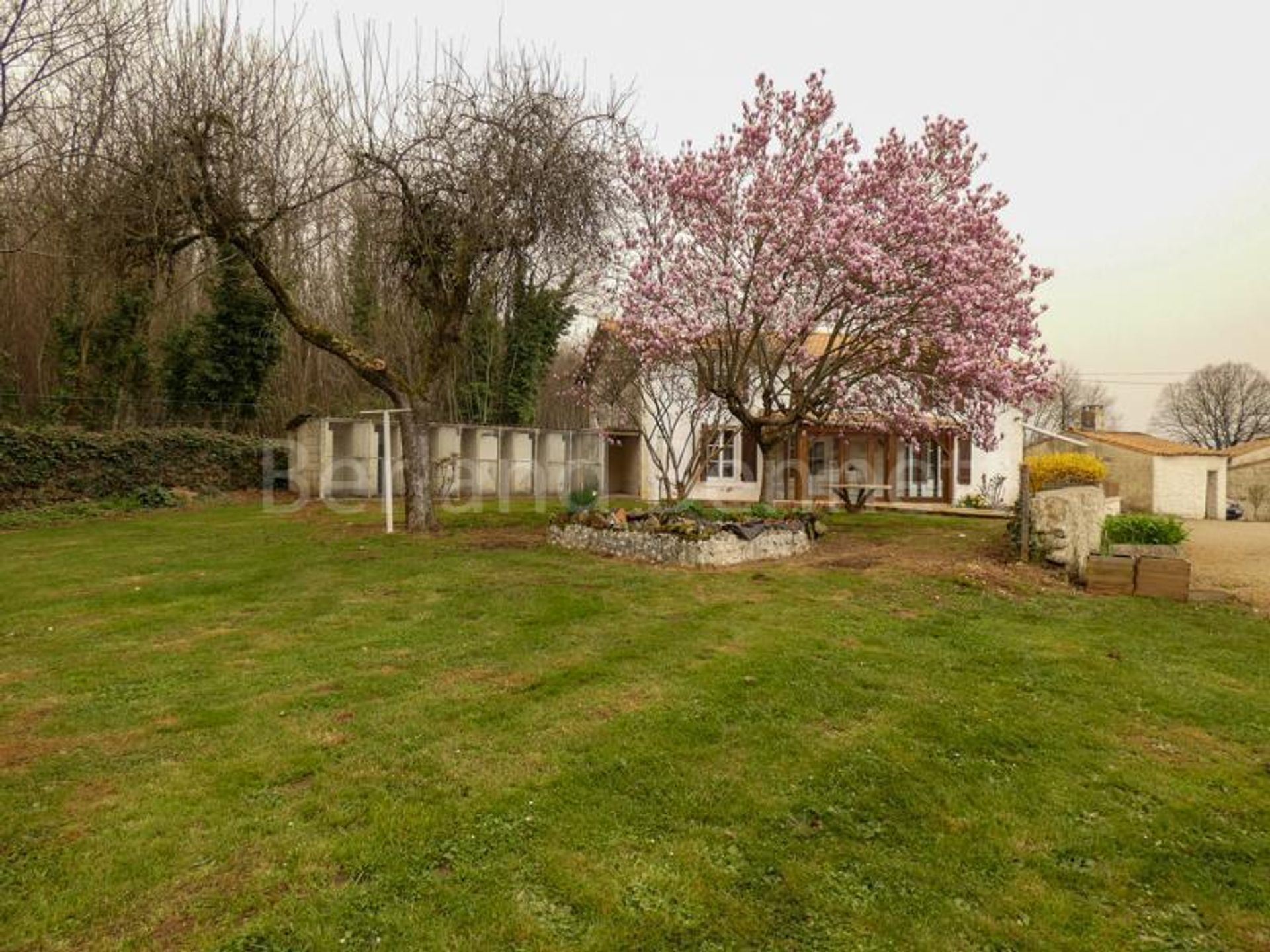 casa en Celles-sur-Belle, Nouvelle-Aquitaine 10206110