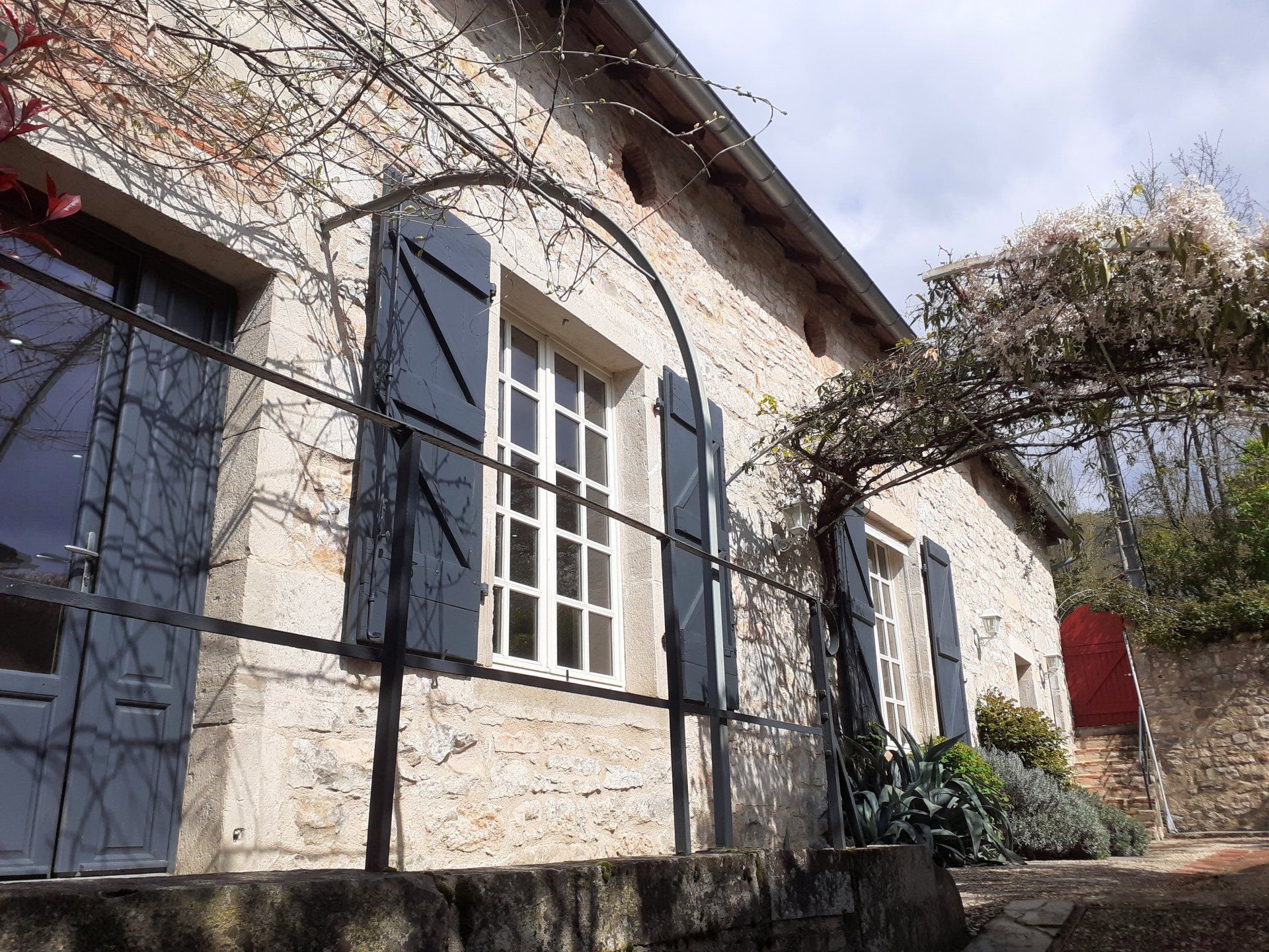 casa en Saint-Antonin-Noble-Val, Occitanie 10206160