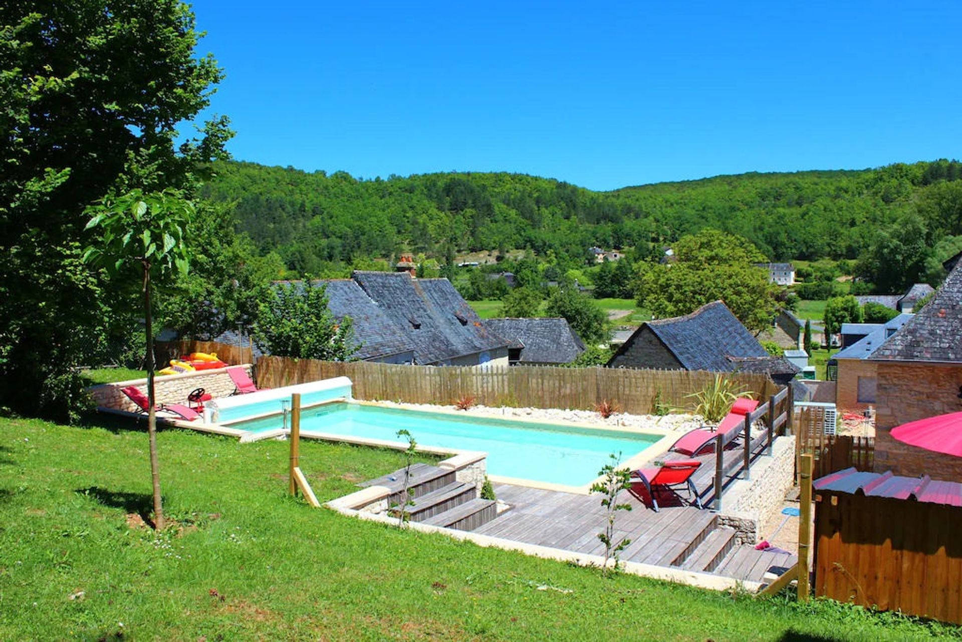 casa en Aubas, Nouvelle-Aquitaine 10206206