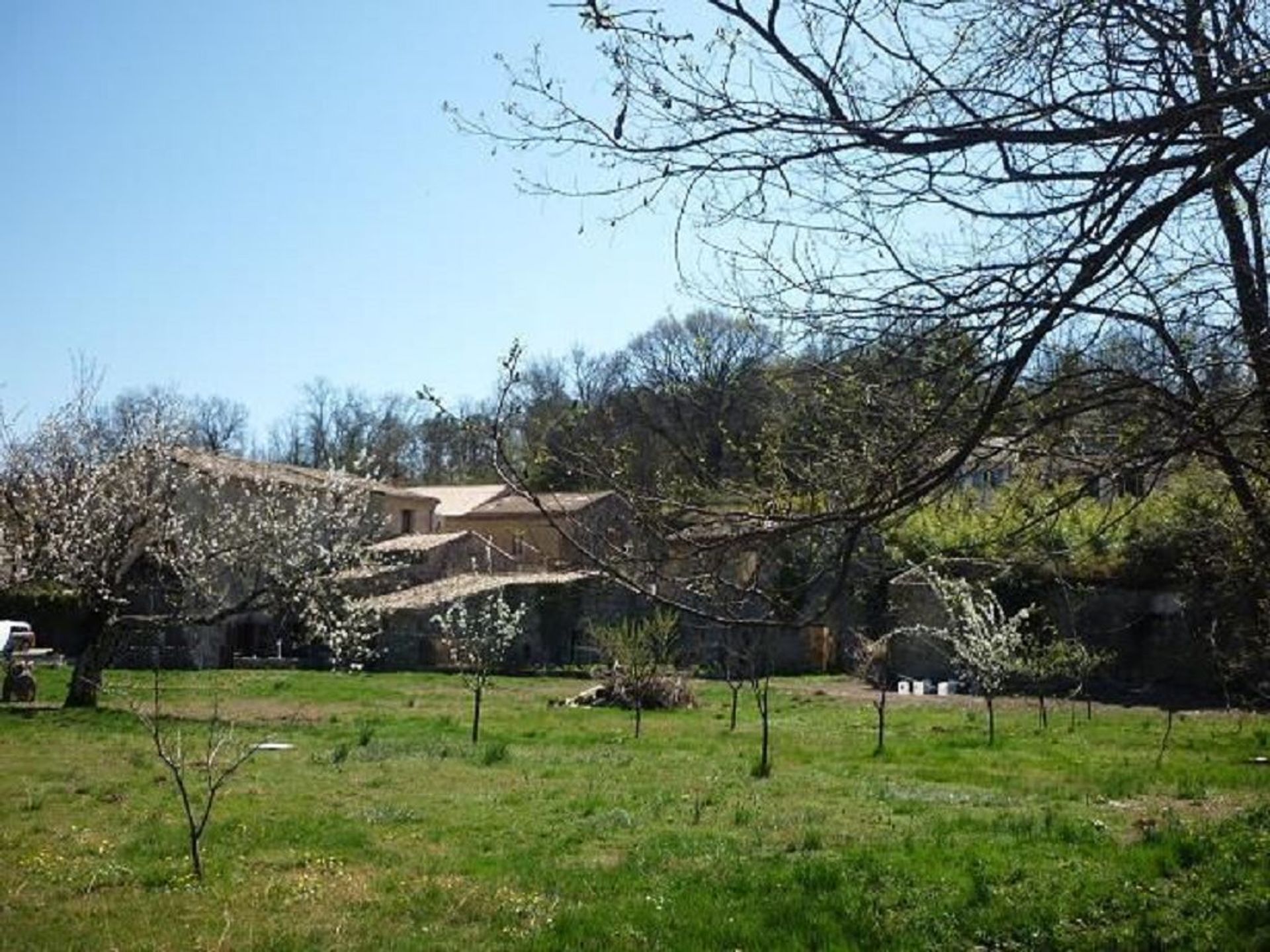 Annen i La Tour, Occitanie 10206824