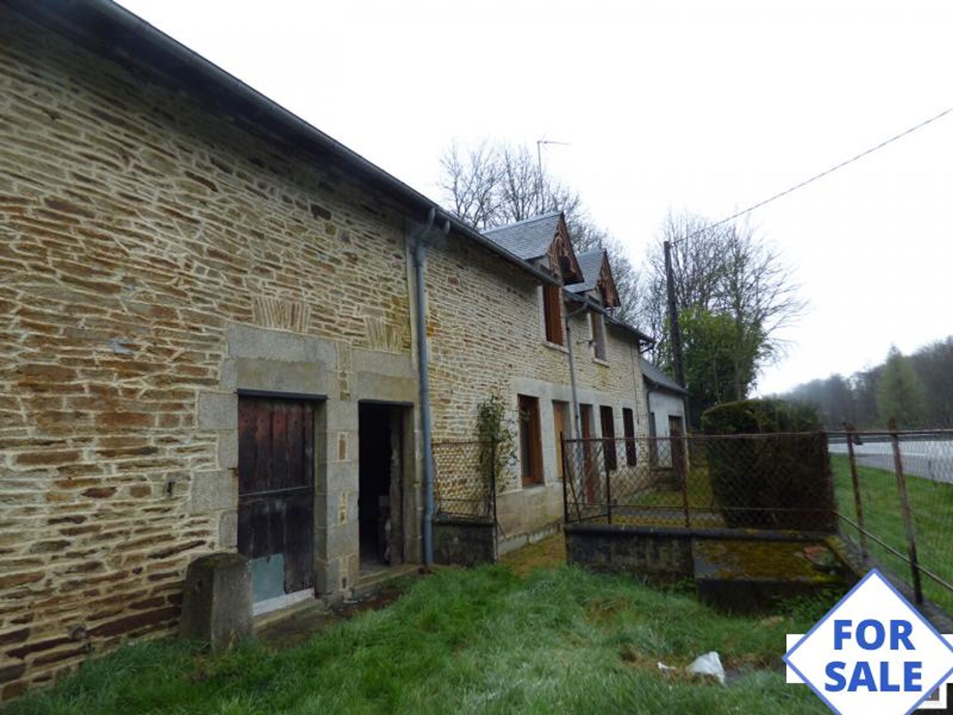 Hus i Saint-Denis-sur-Sarthon, Normandie 10206866