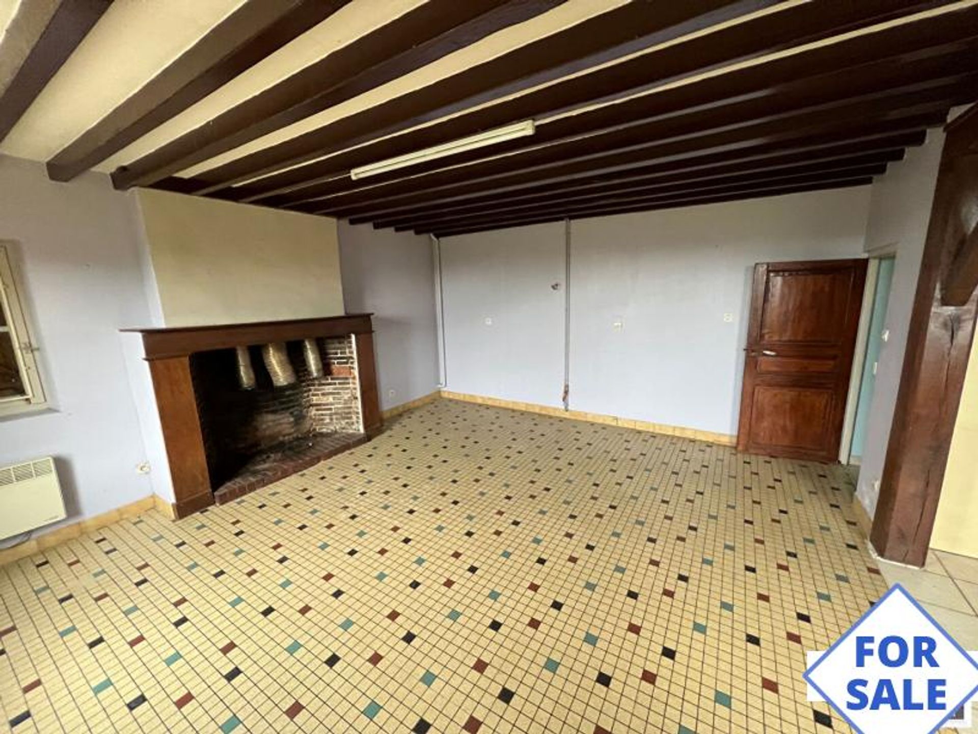 Hus i Moulins-la-Marche, Normandie 10206899