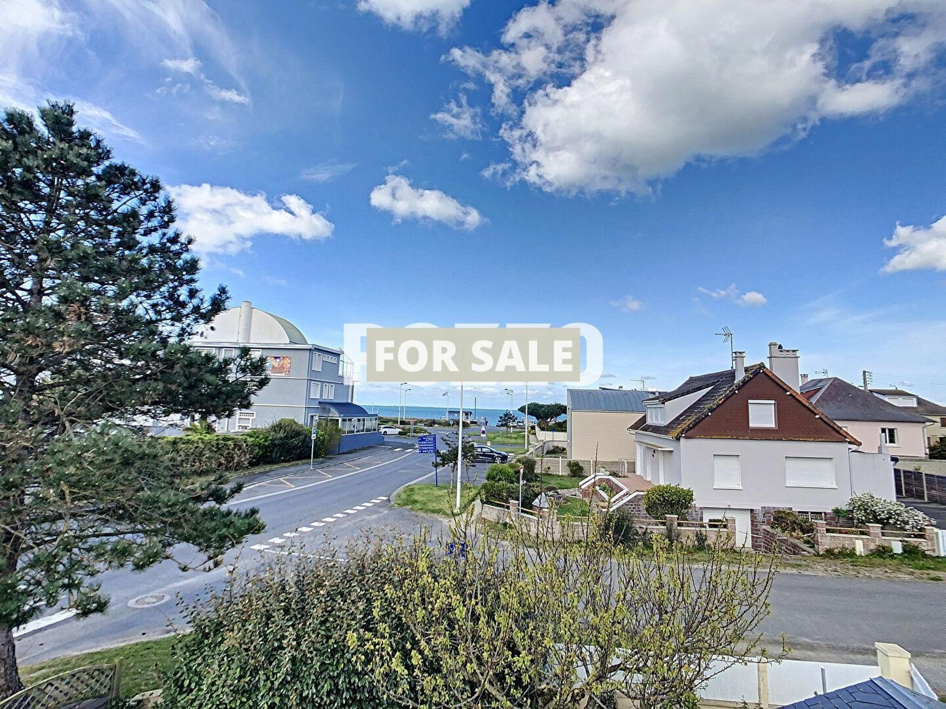 House in Coudeville-sur-Mer, Normandy 10206983