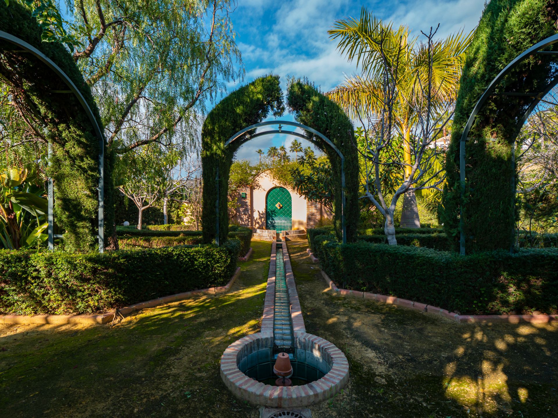 House in Benahavís, Andalucía 10207387