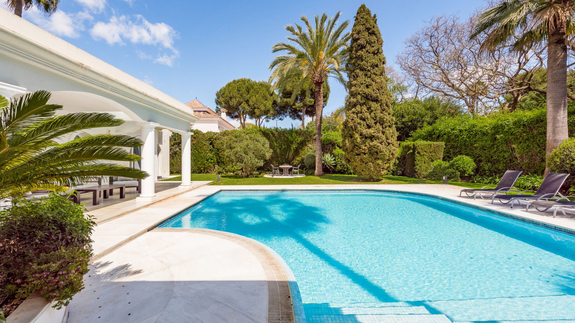 casa en El Paraíso, Andalucía 10207388