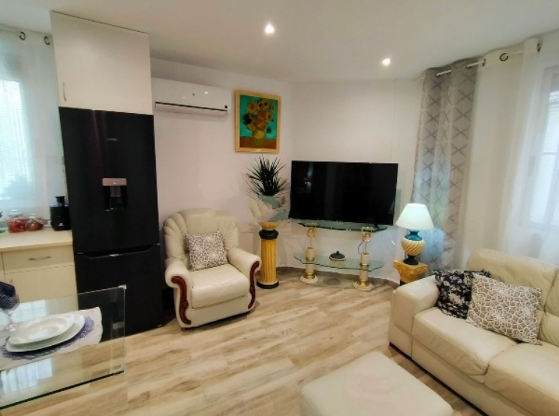 Condominium in Valencia, Valencian Community 10207618