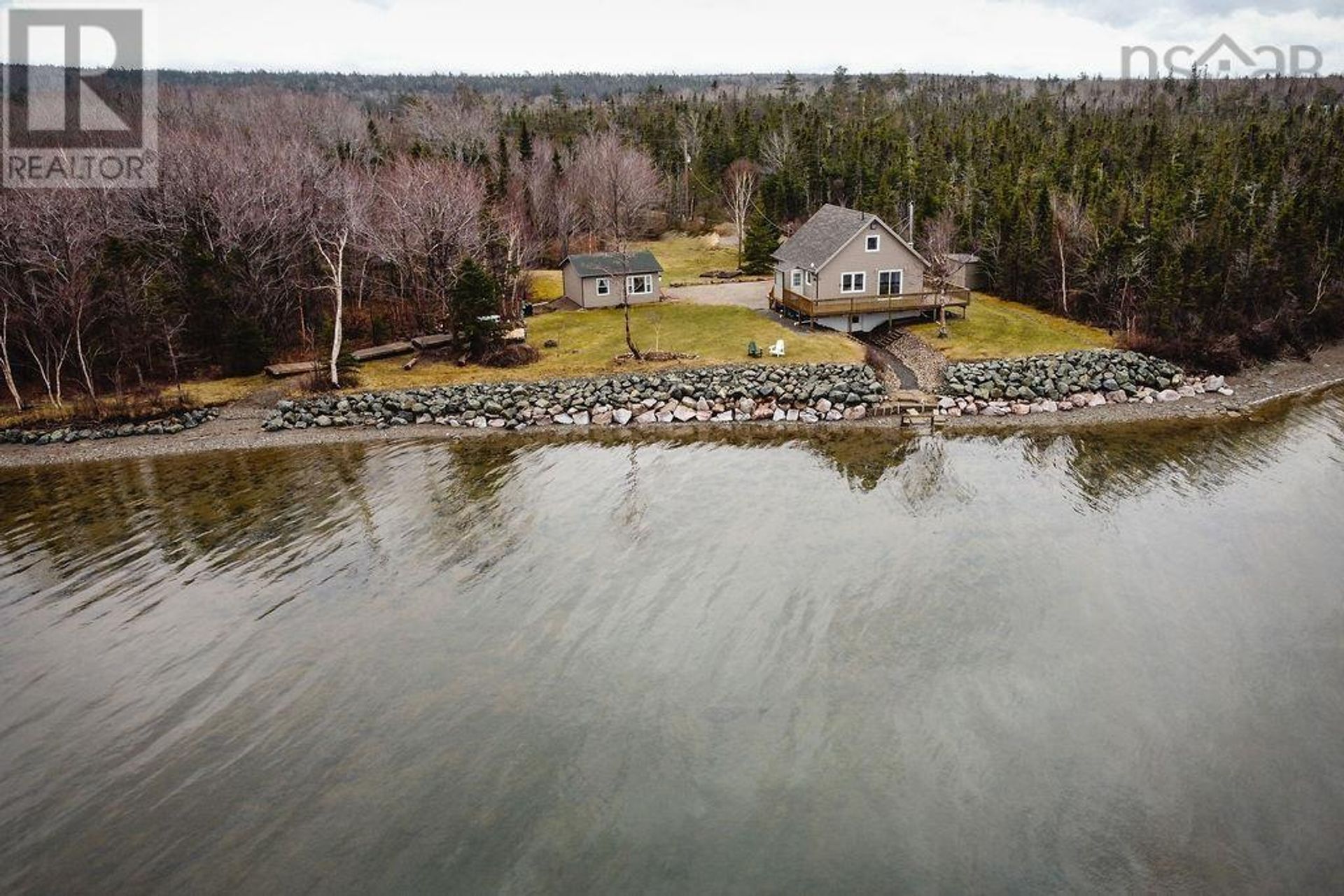 सम्मिलित में Little Narrows, Nova Scotia 10208036