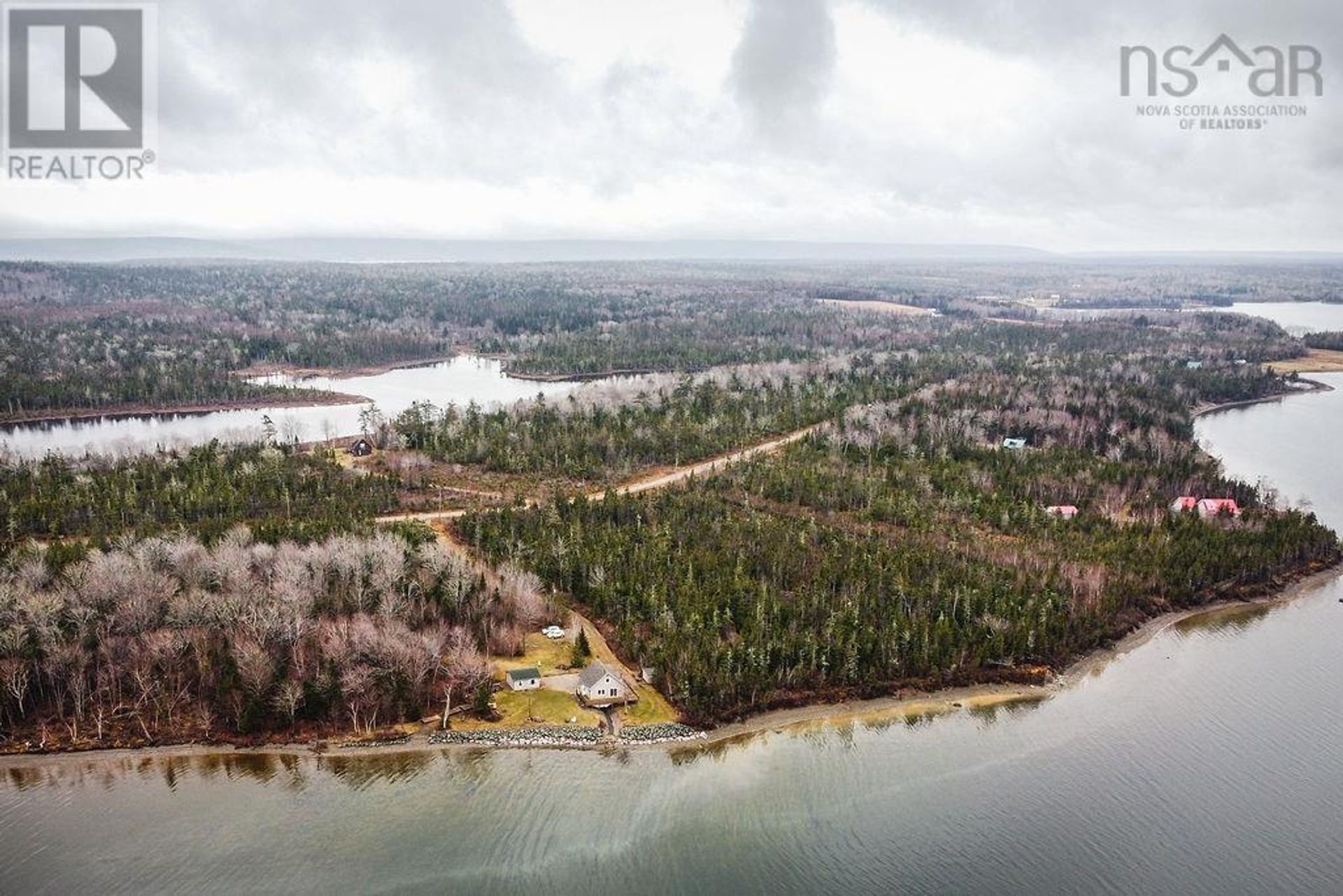 सम्मिलित में Little Narrows, Nova Scotia 10208036