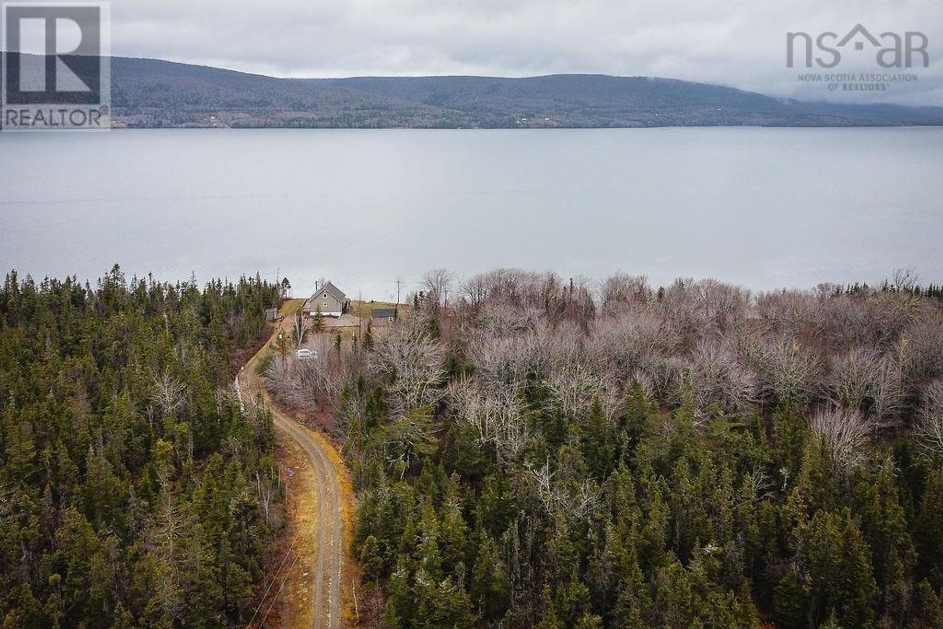 सम्मिलित में Little Narrows, Nova Scotia 10208036