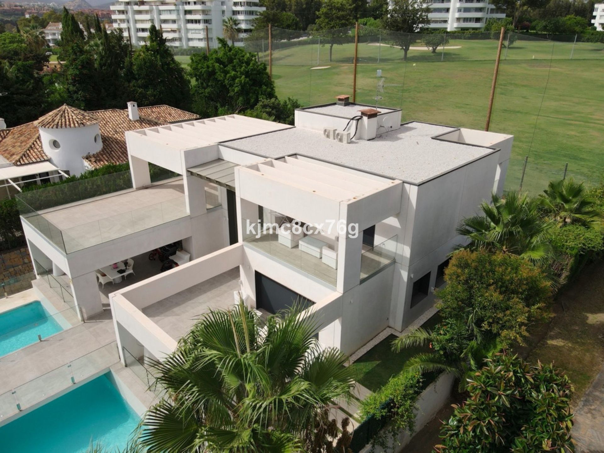 Haus im Marbella, Andalucía 10208212