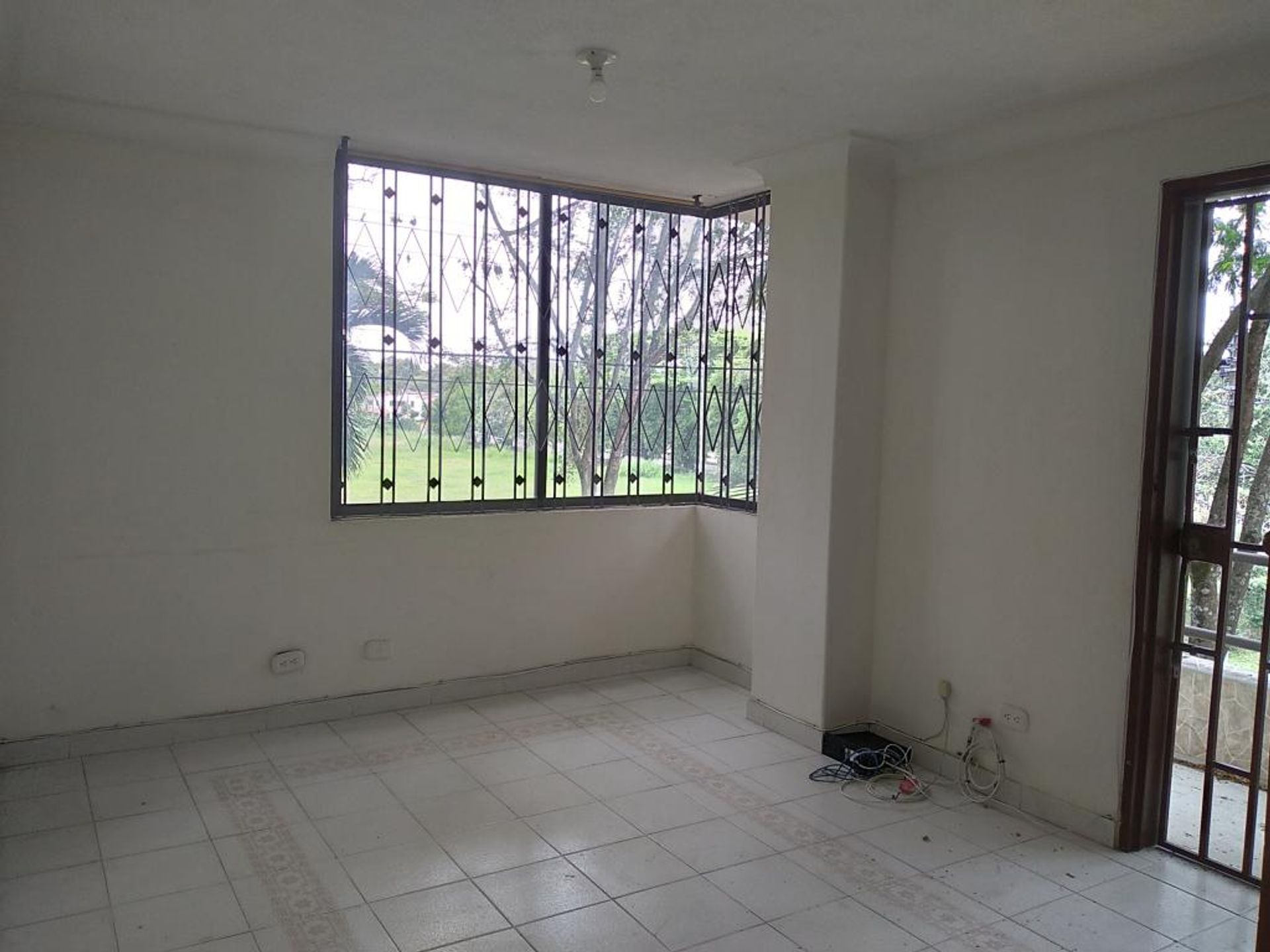 सम्मिलित में Palmira, Valle del Cauca 10208340