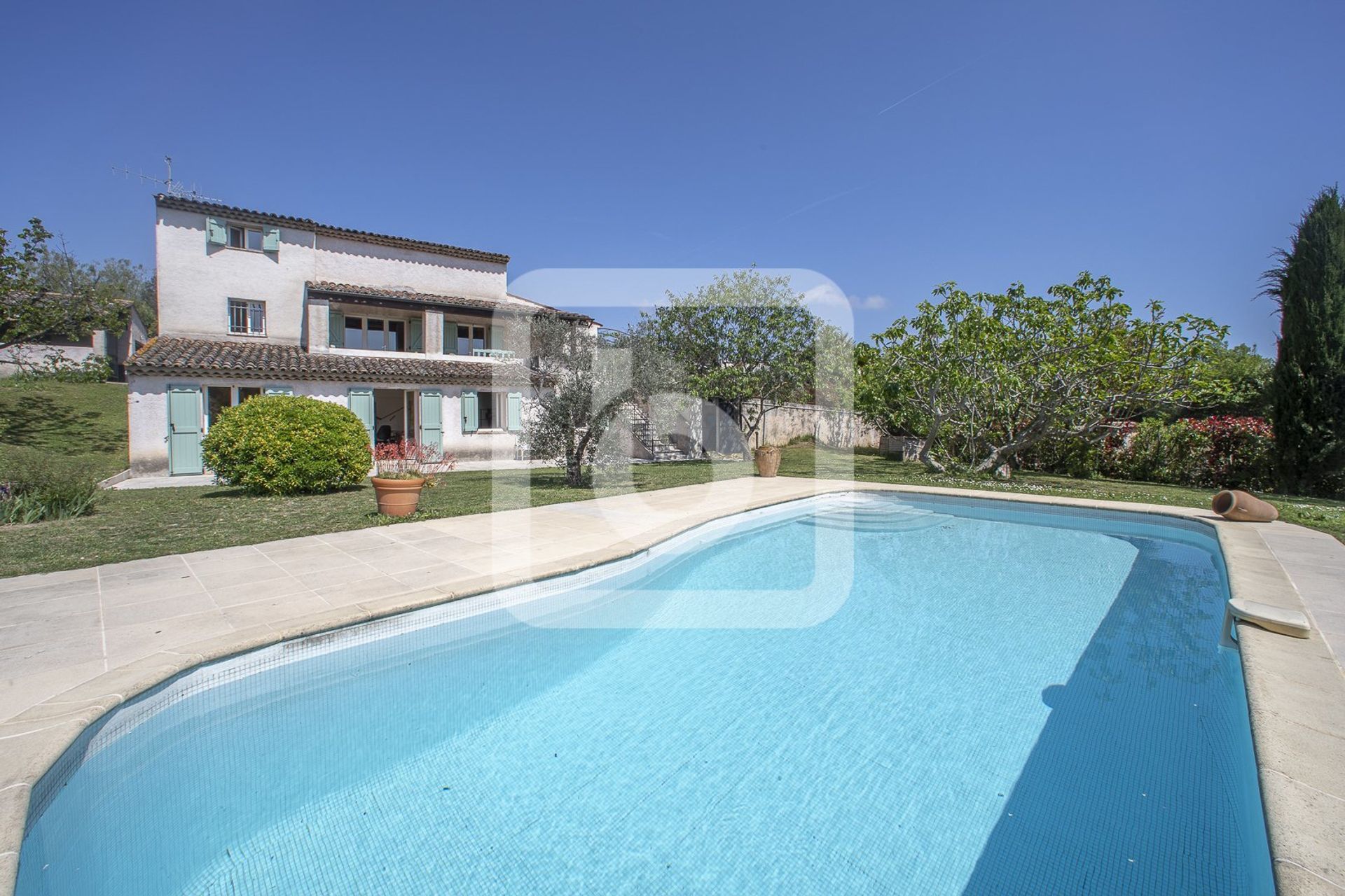 Huis in La Colle-sur-Loup, Provence-Alpes-Côte d'Azur 10208994