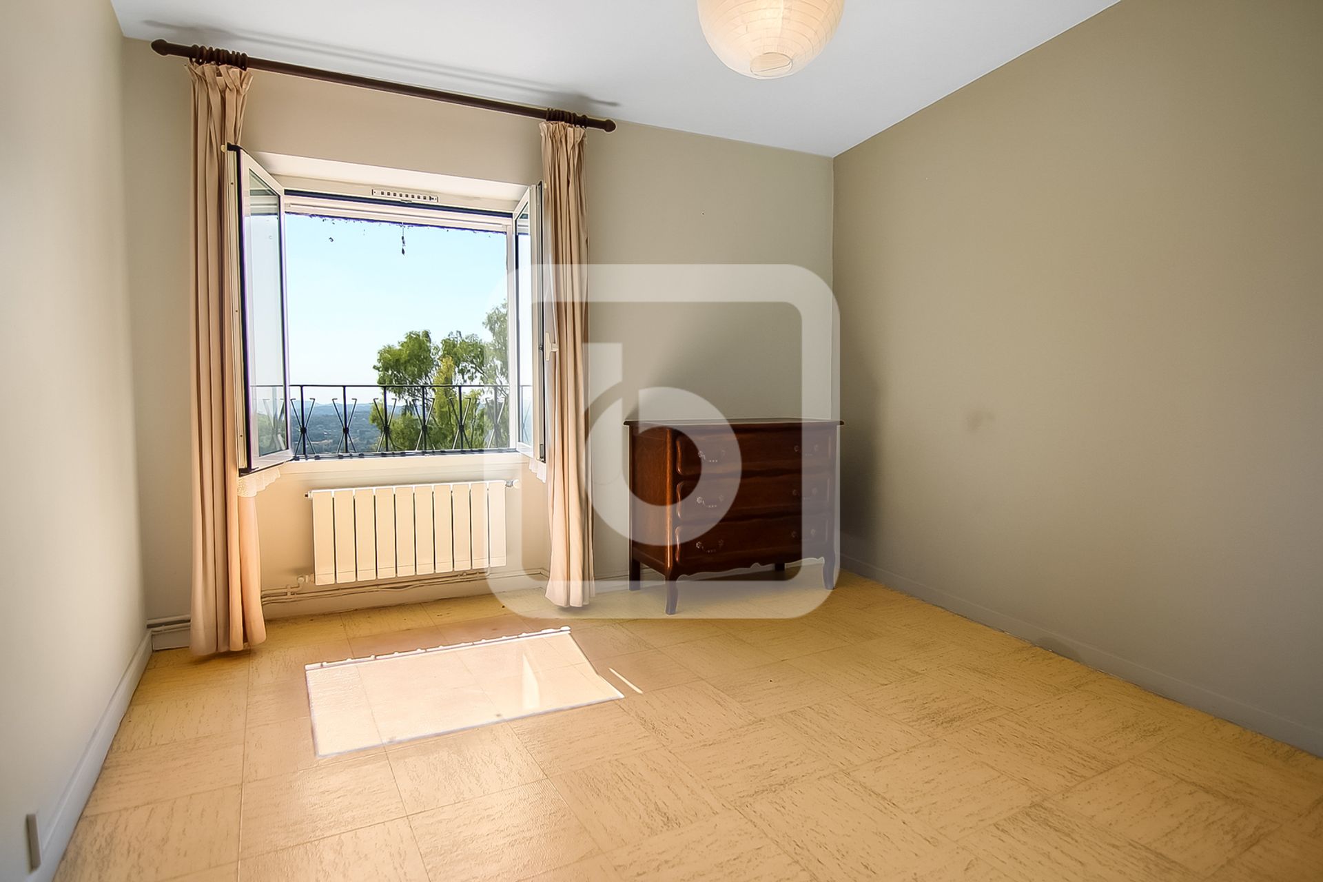 Condominio en Châteauneuf, Provence-Alpes-Côte d'Azur 10209022