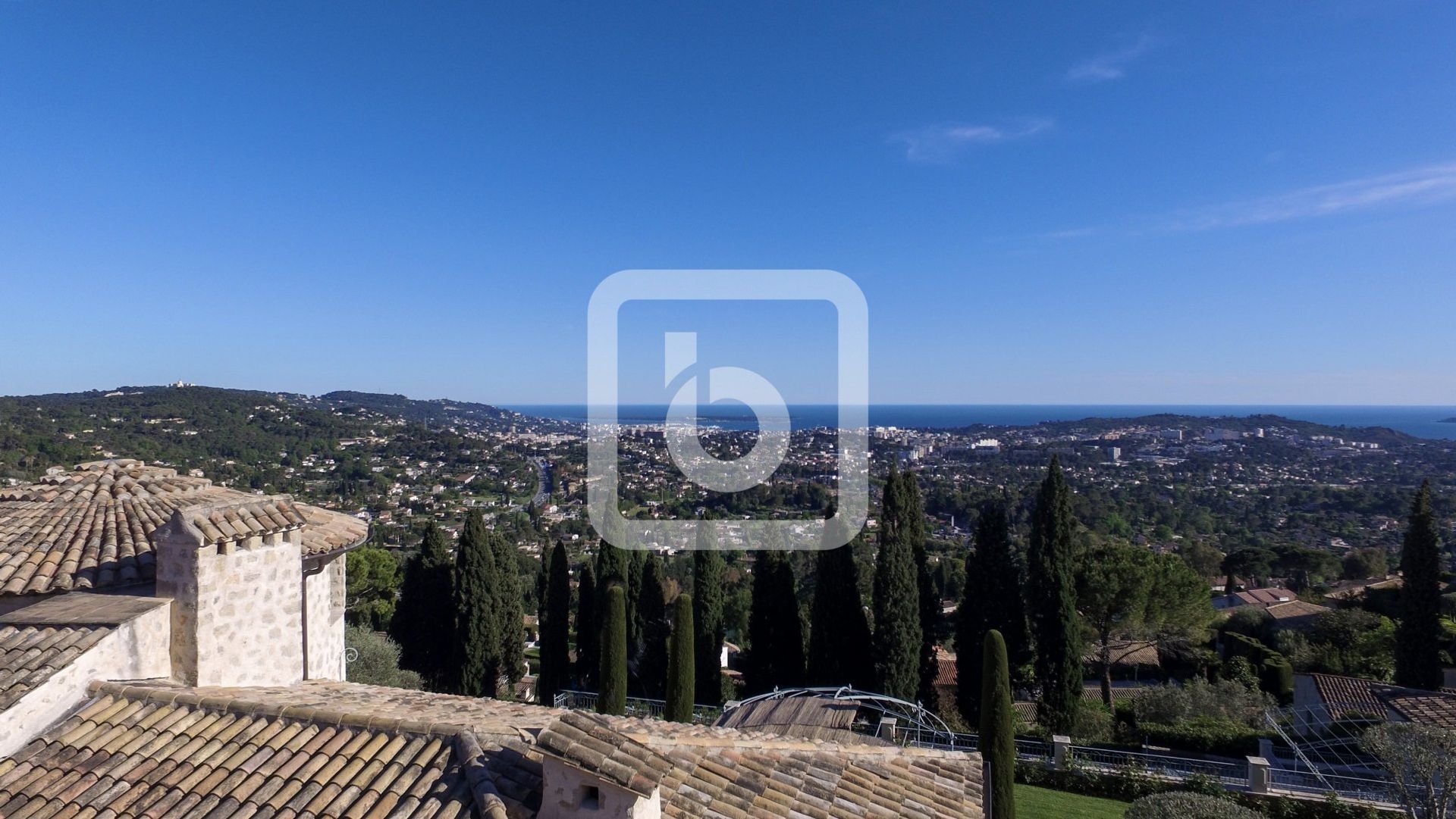 casa no Mougins, Provence-Alpes-Côte d'Azur 10209042